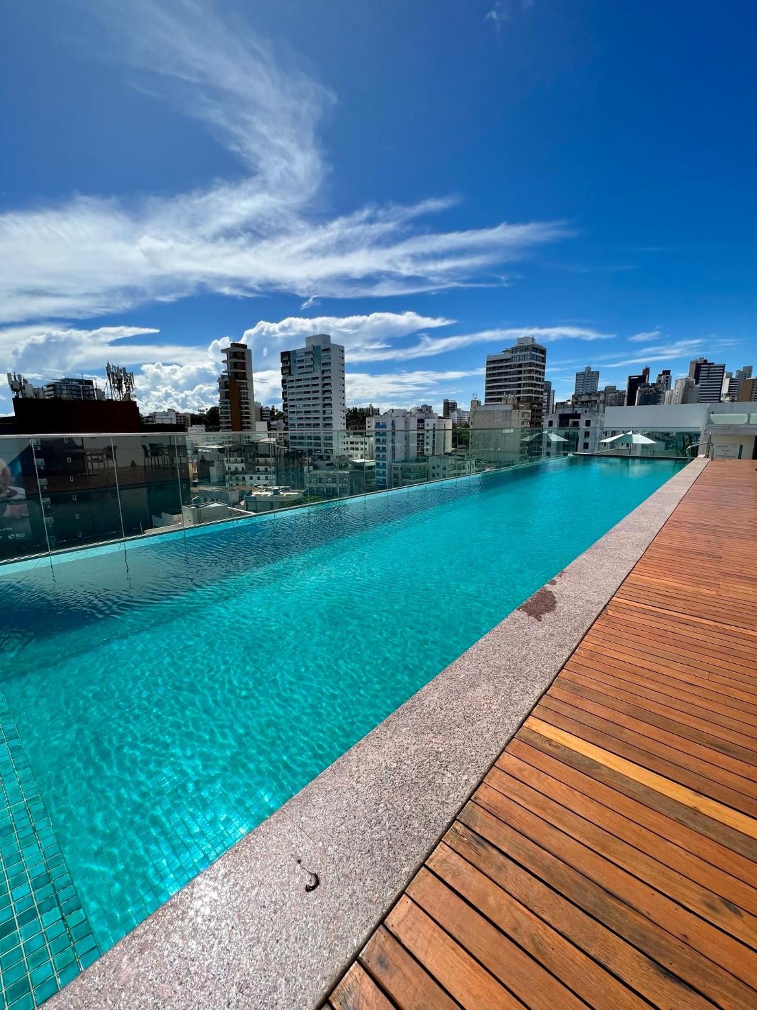 UNU 205 Barra: Frente/Vista Mar, Piscina, Wi-Fi e+