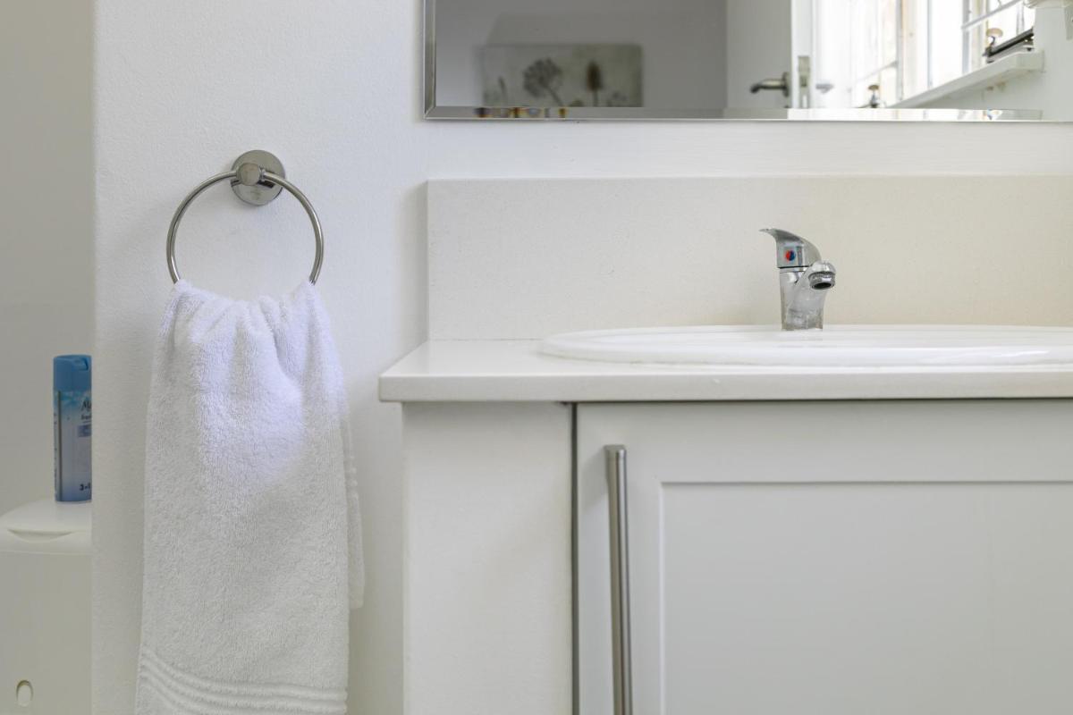 Johannesburg Vacations - Emmarentia Guest House - Property Image 2