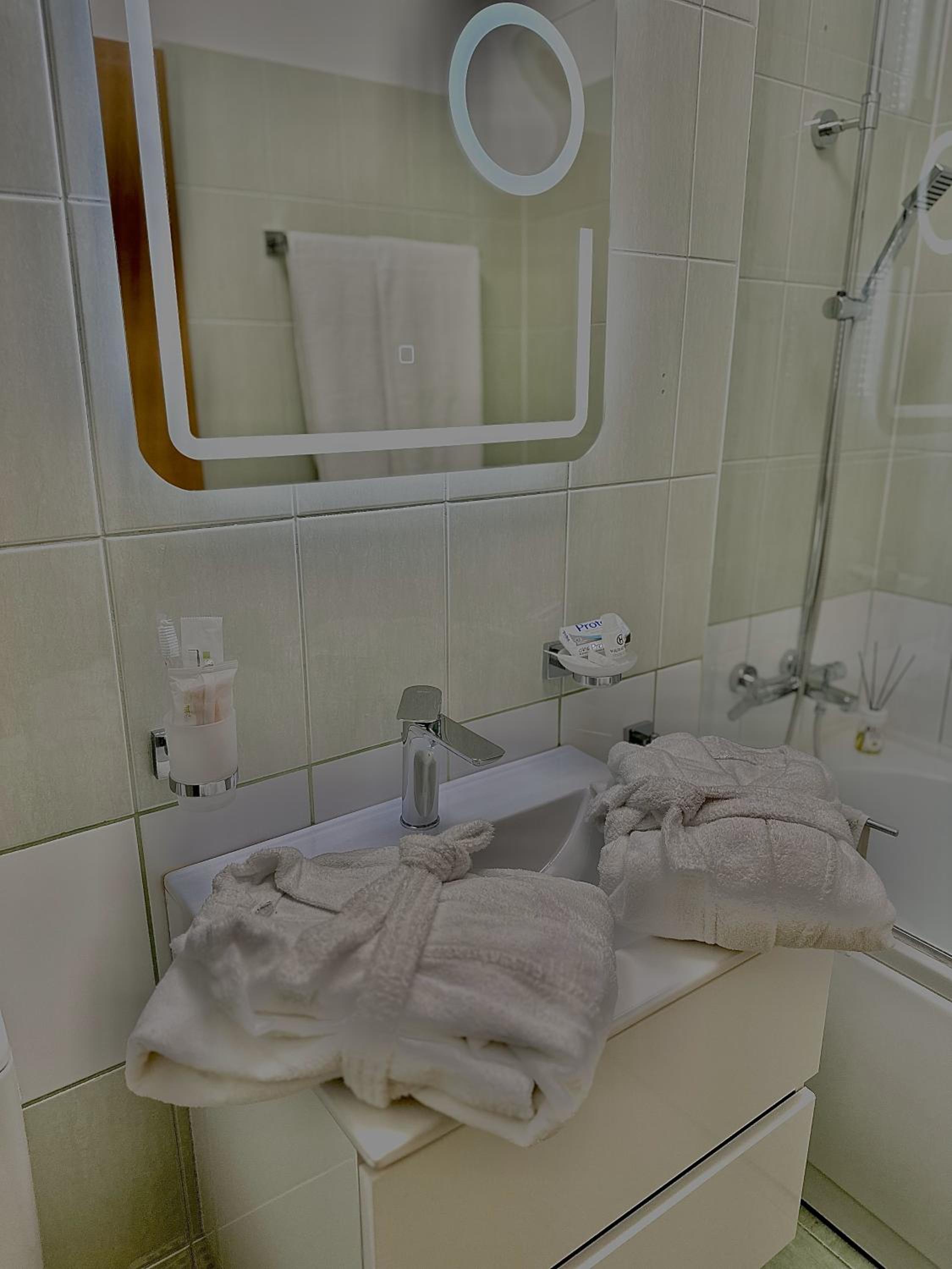 Shiro HavenSuite