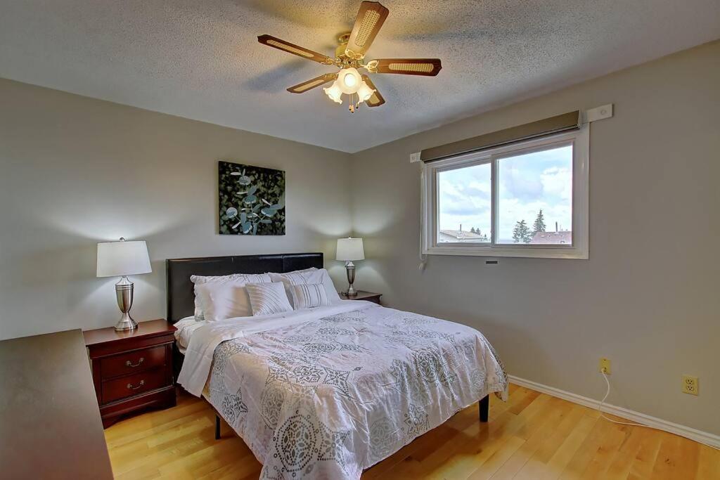 TASTEFULLY FURNISHED 5BR WITH 3BTHS AC Mins to DOWNTOWN AP