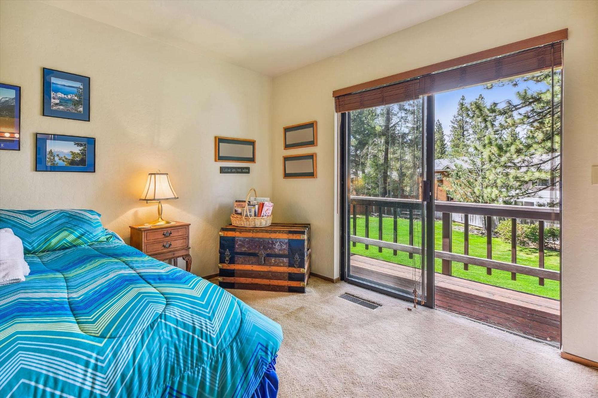 Minutes From Heavenly Valley & Lake Tahoe Beaches view 3