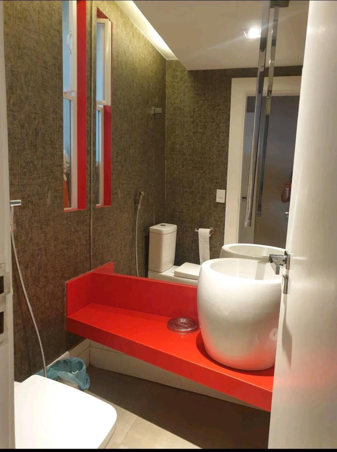 Apartamento Luxuoso Frente Mar e MAC