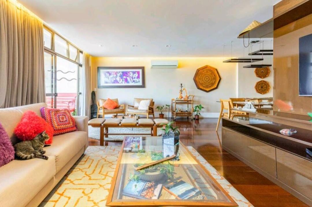 Apartamento Luxuoso Frente Mar e MAC