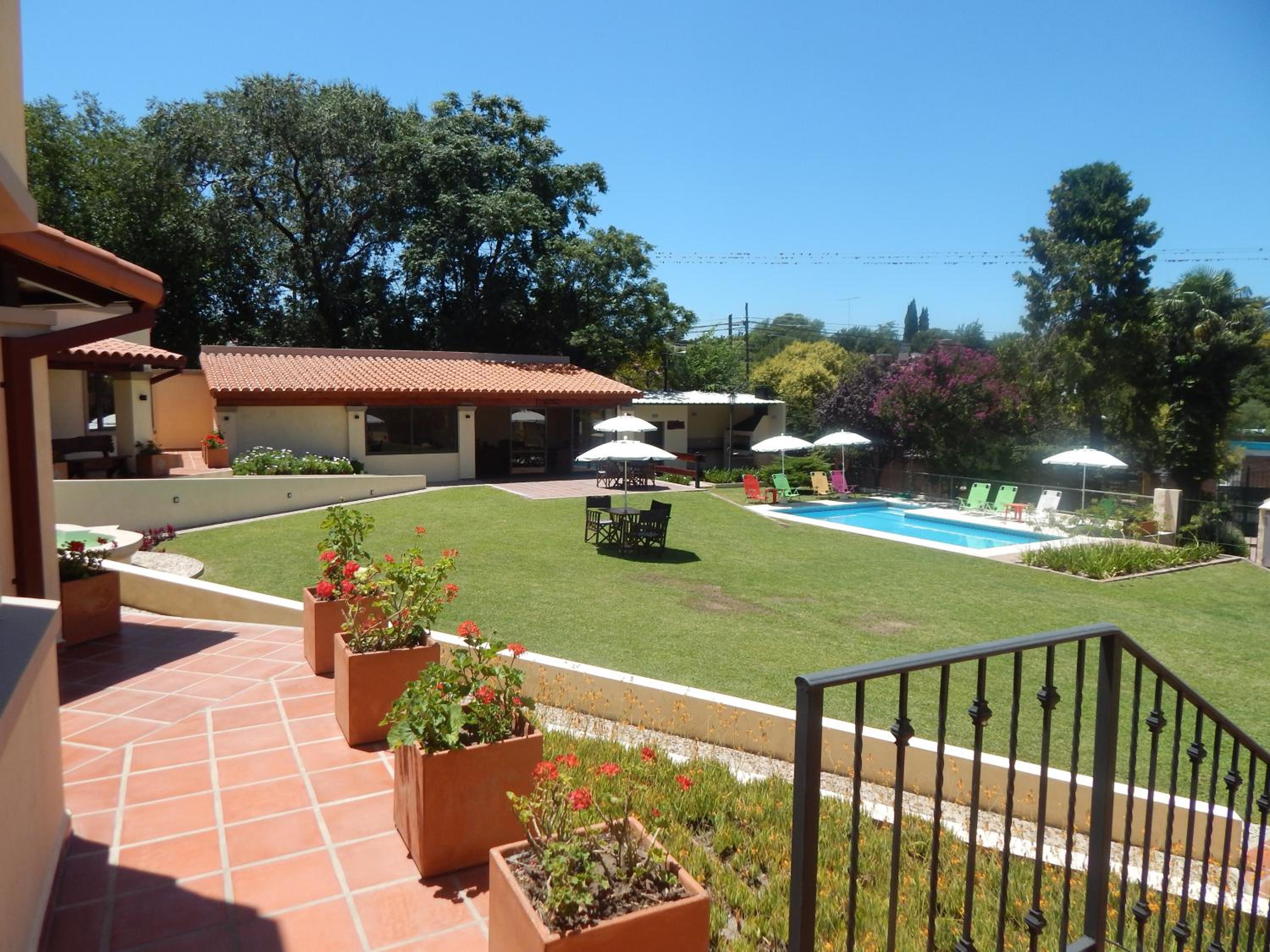 Raices del Carolino - Suites de Altagracia