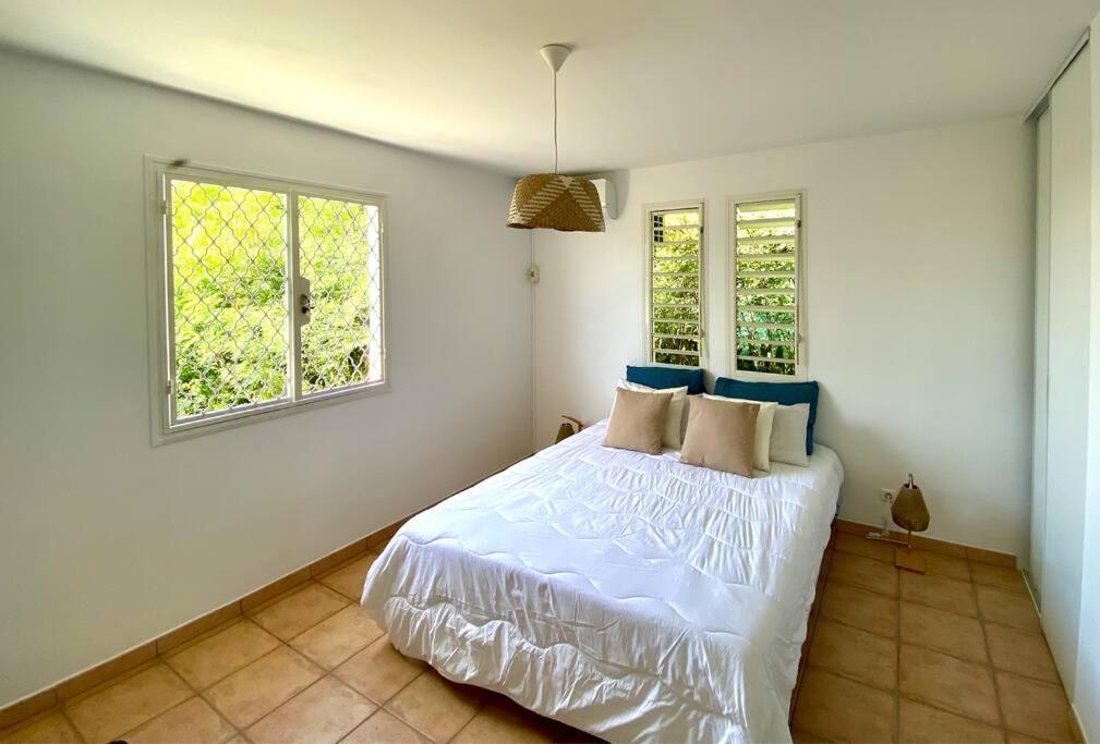 Villa Chill & Ride Le Helleux Magnifique Piscine view 5