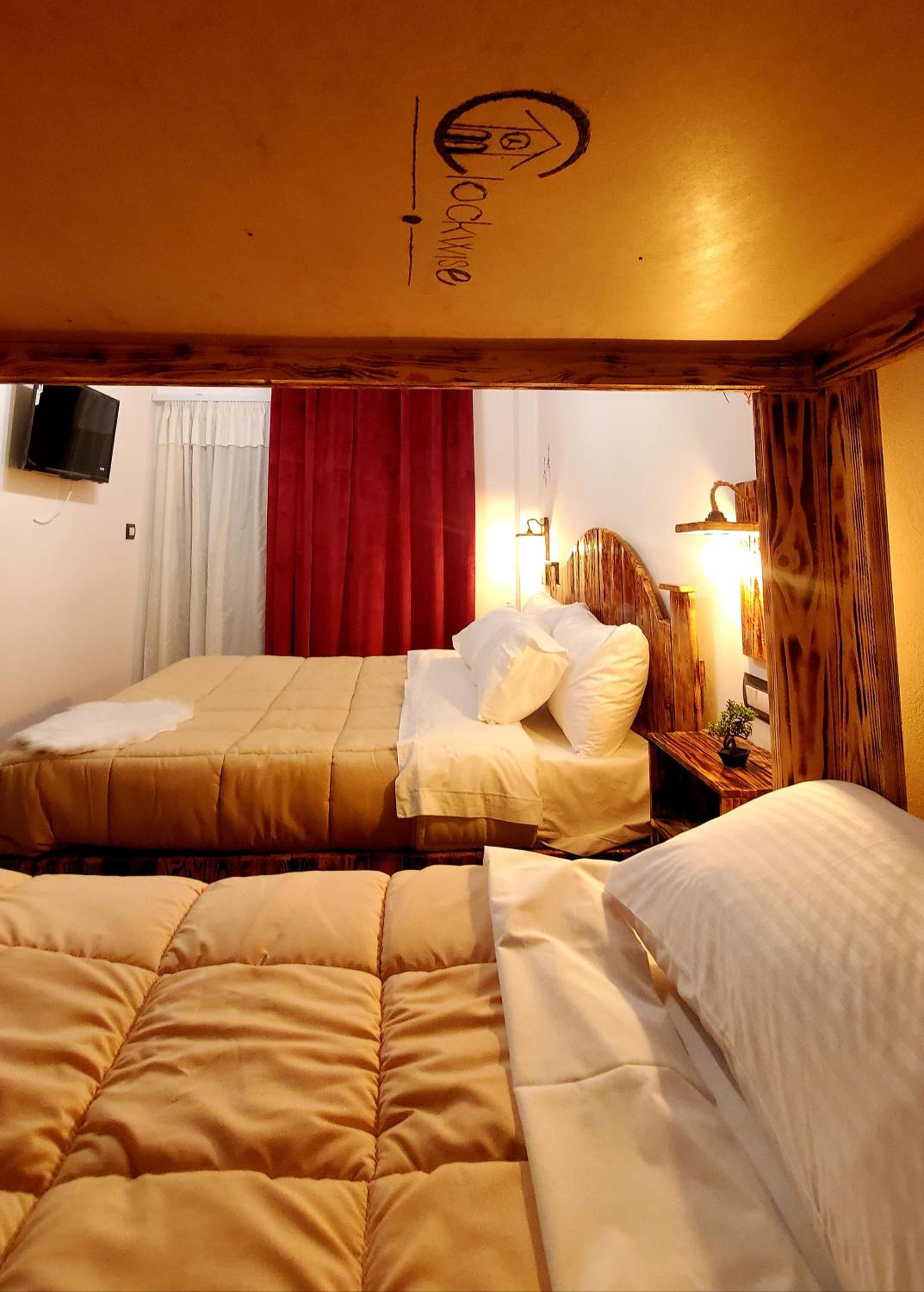 Clockwise GuestRooms