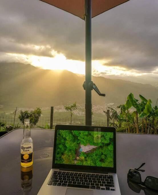 Orosi Mountain Lodge