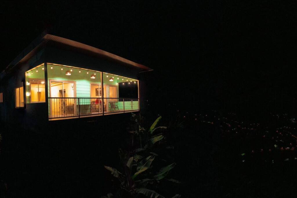 Orosi Mountain Lodge