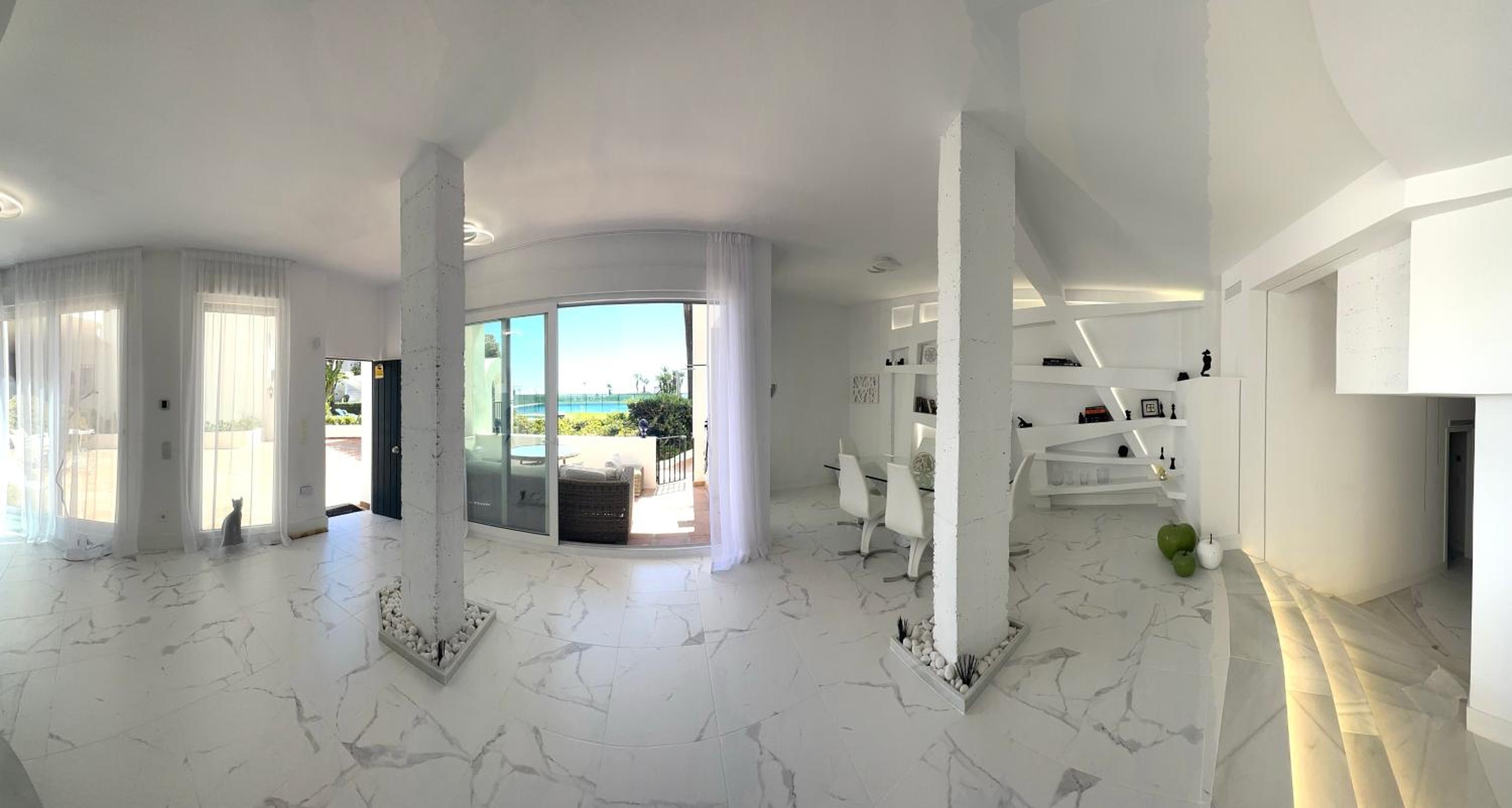 ESPECTACULAR Hogar en la playa MARBELLA