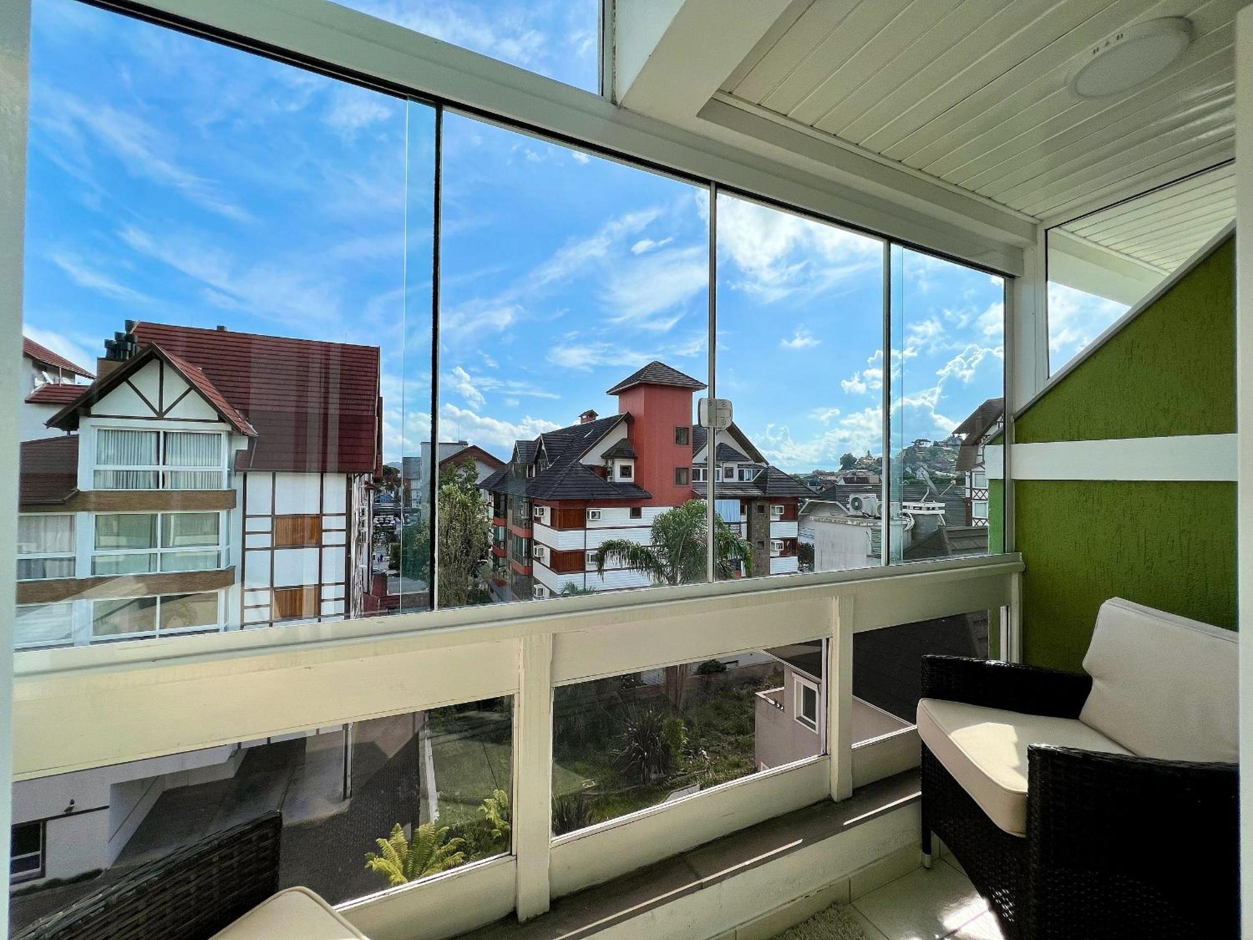 Apto 2dorm 500m Rua Coberta by Achei Gramado