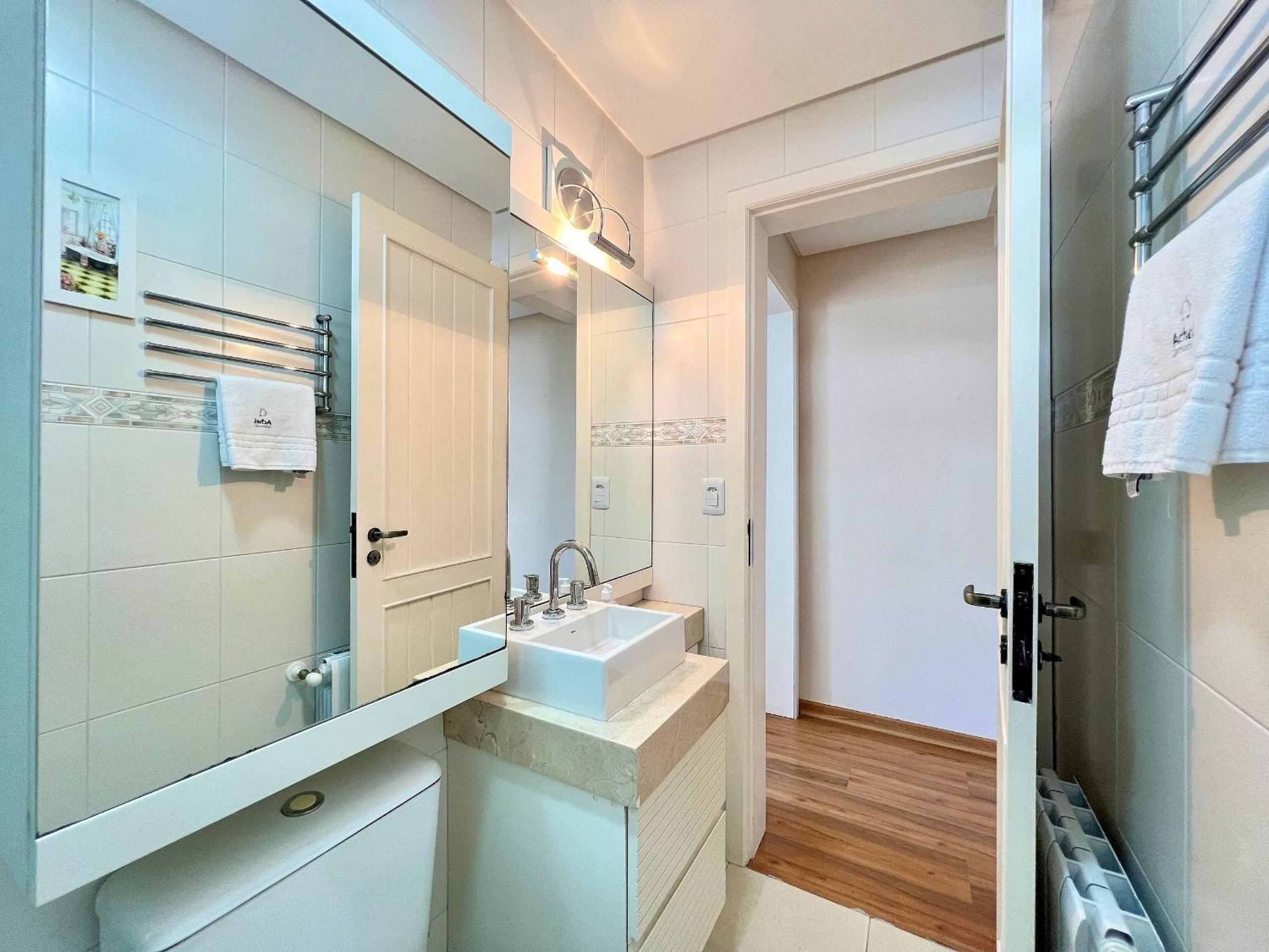 Apto 2dorm 500m Rua Coberta by Achei Gramado