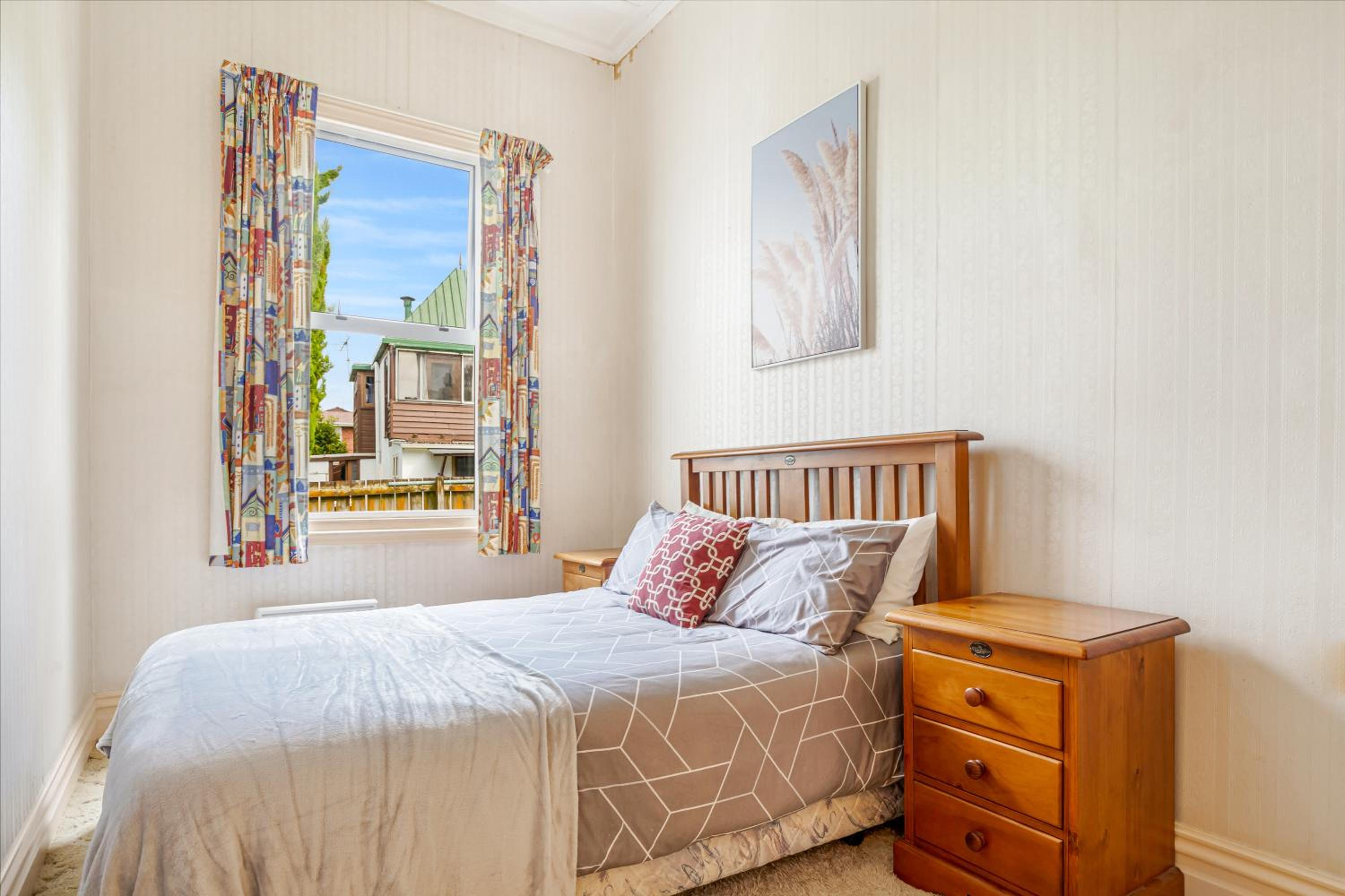 4Bed Spacious Villa in Chatswood