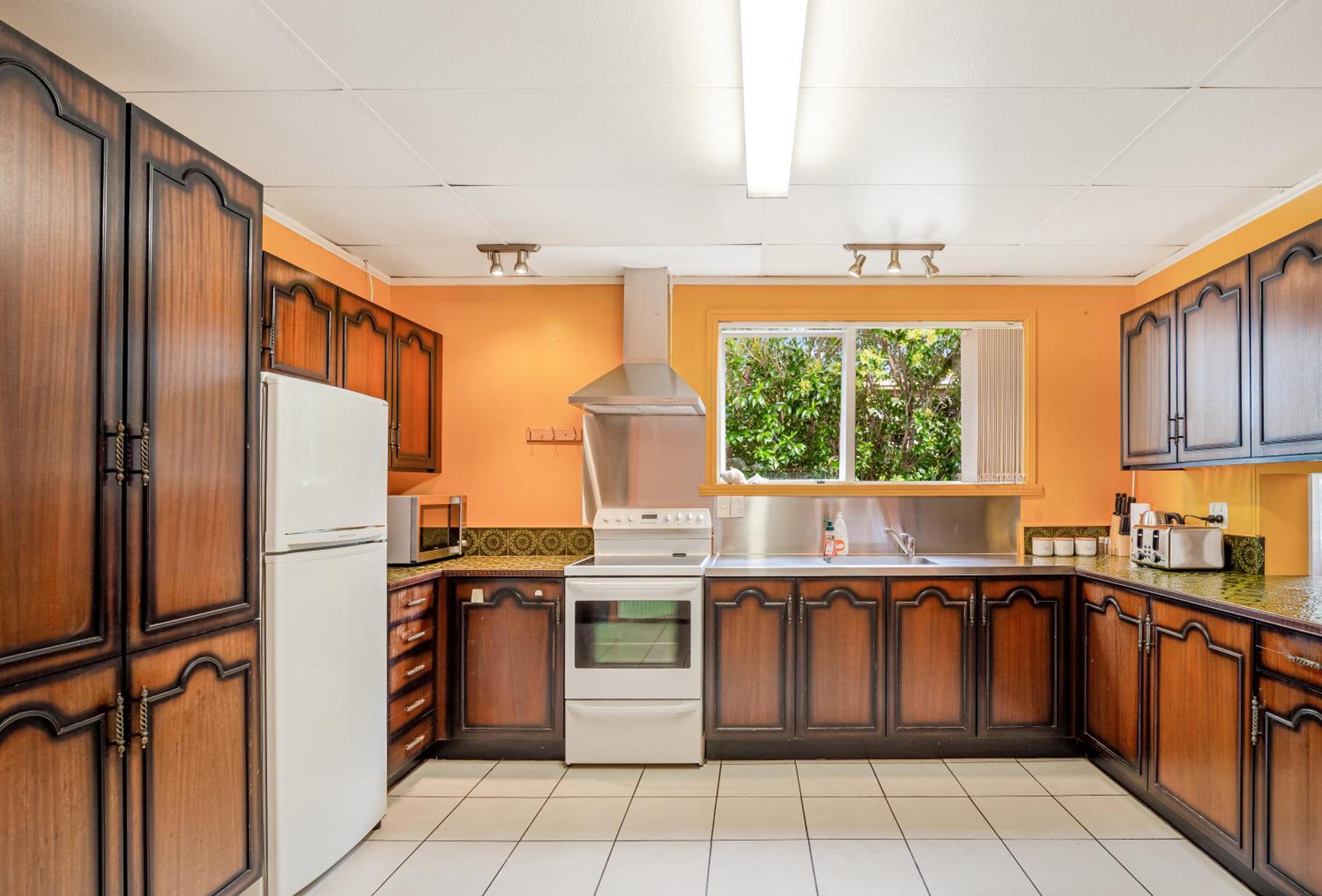 4Bed Spacious Villa in Chatswood