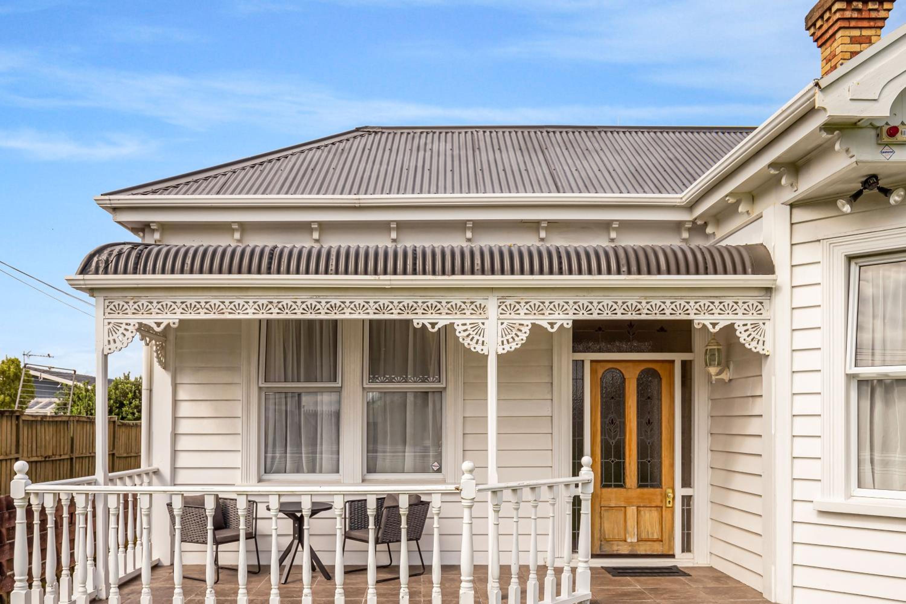 4Bed Spacious Villa in Chatswood