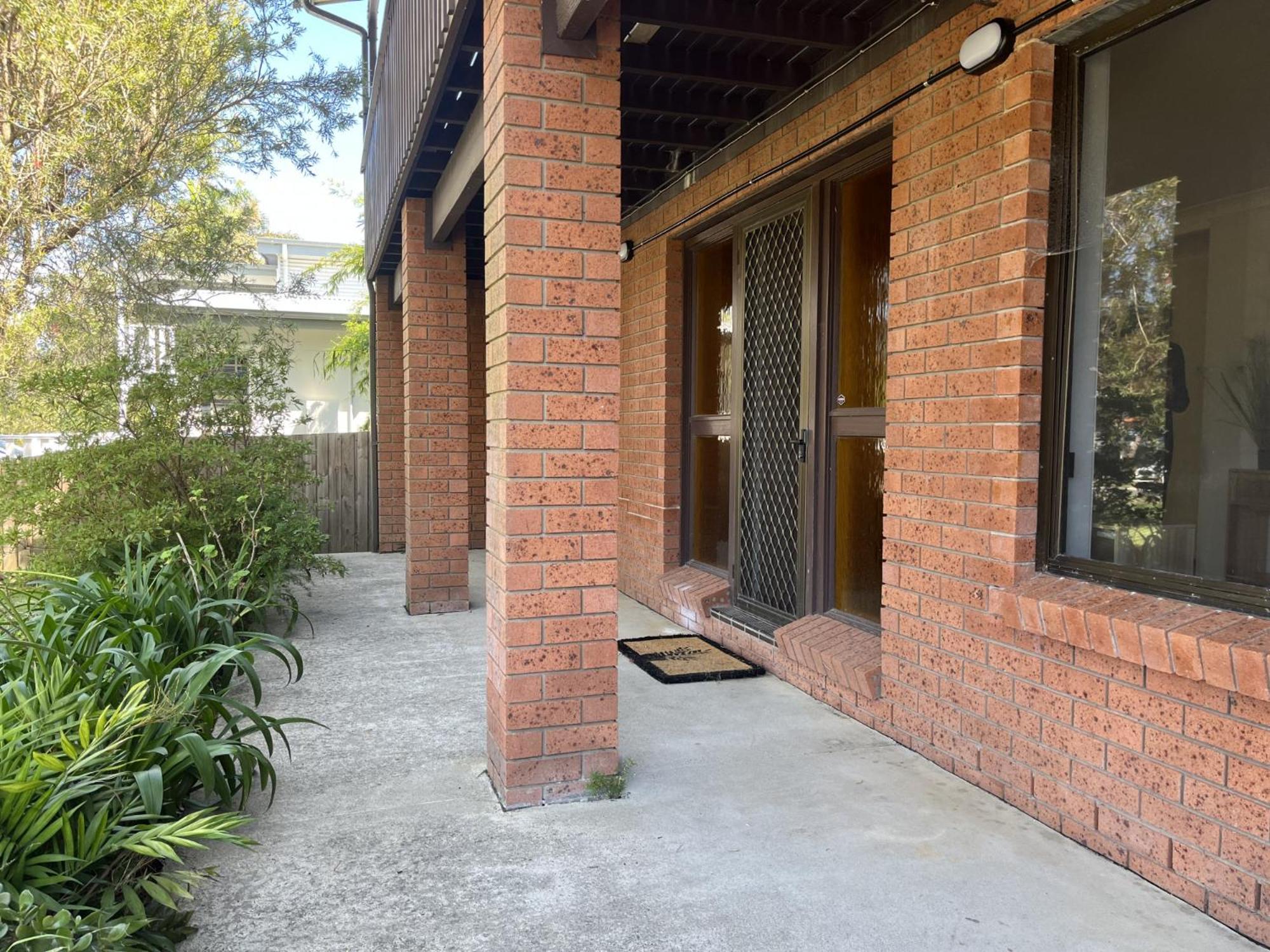 Magnolia- Pet friendly- 1km walk from Culburra shops