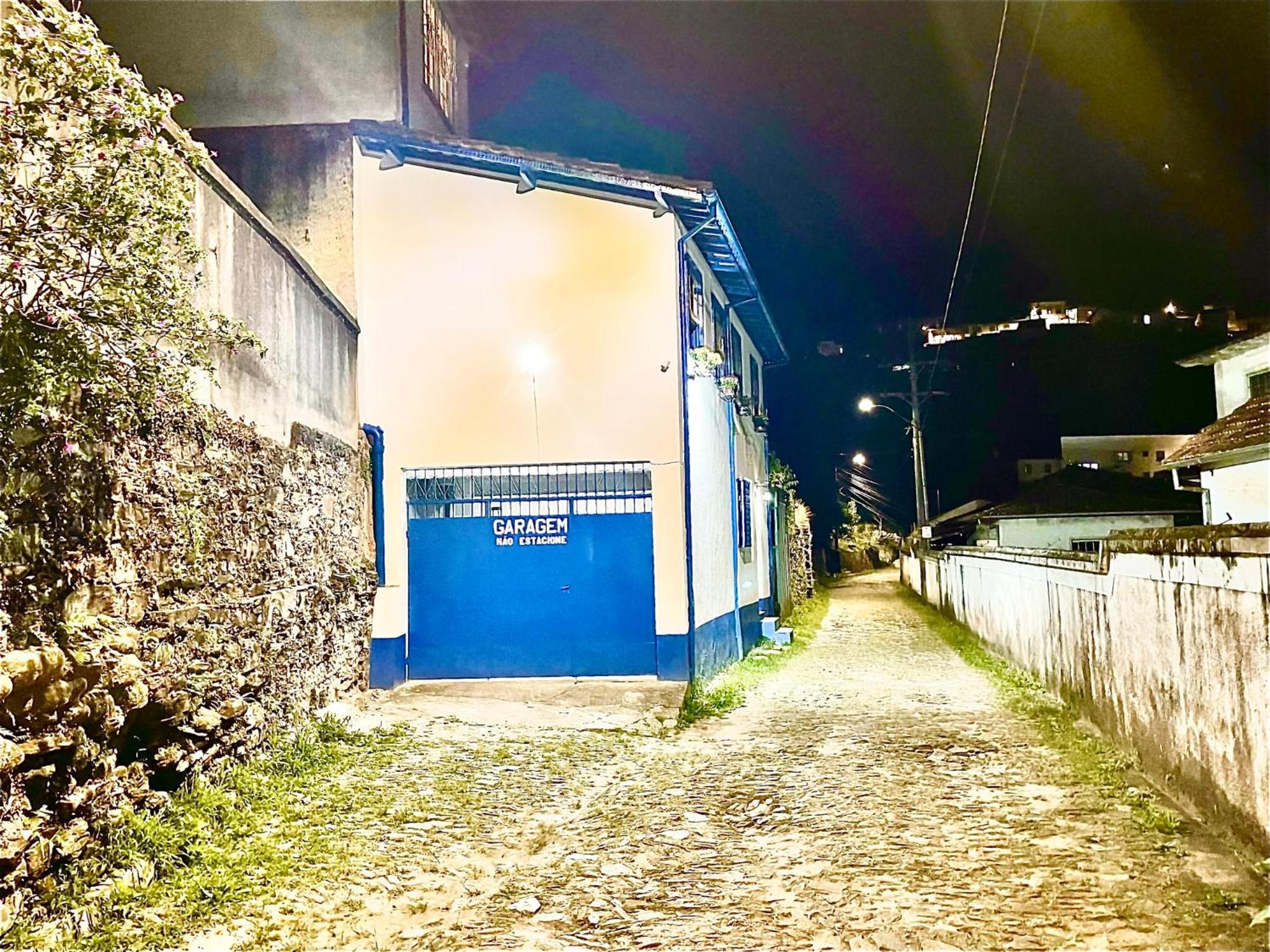 Casa charmosa no Centro Histórico com garagem