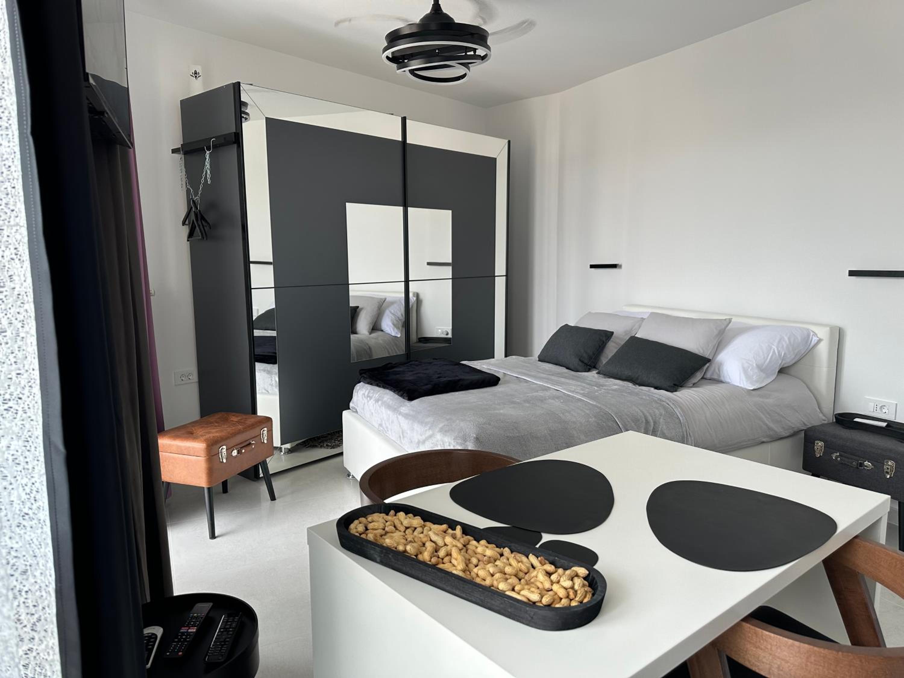 Fiorino Apartment-Studio with balcony Rijeka photo 4