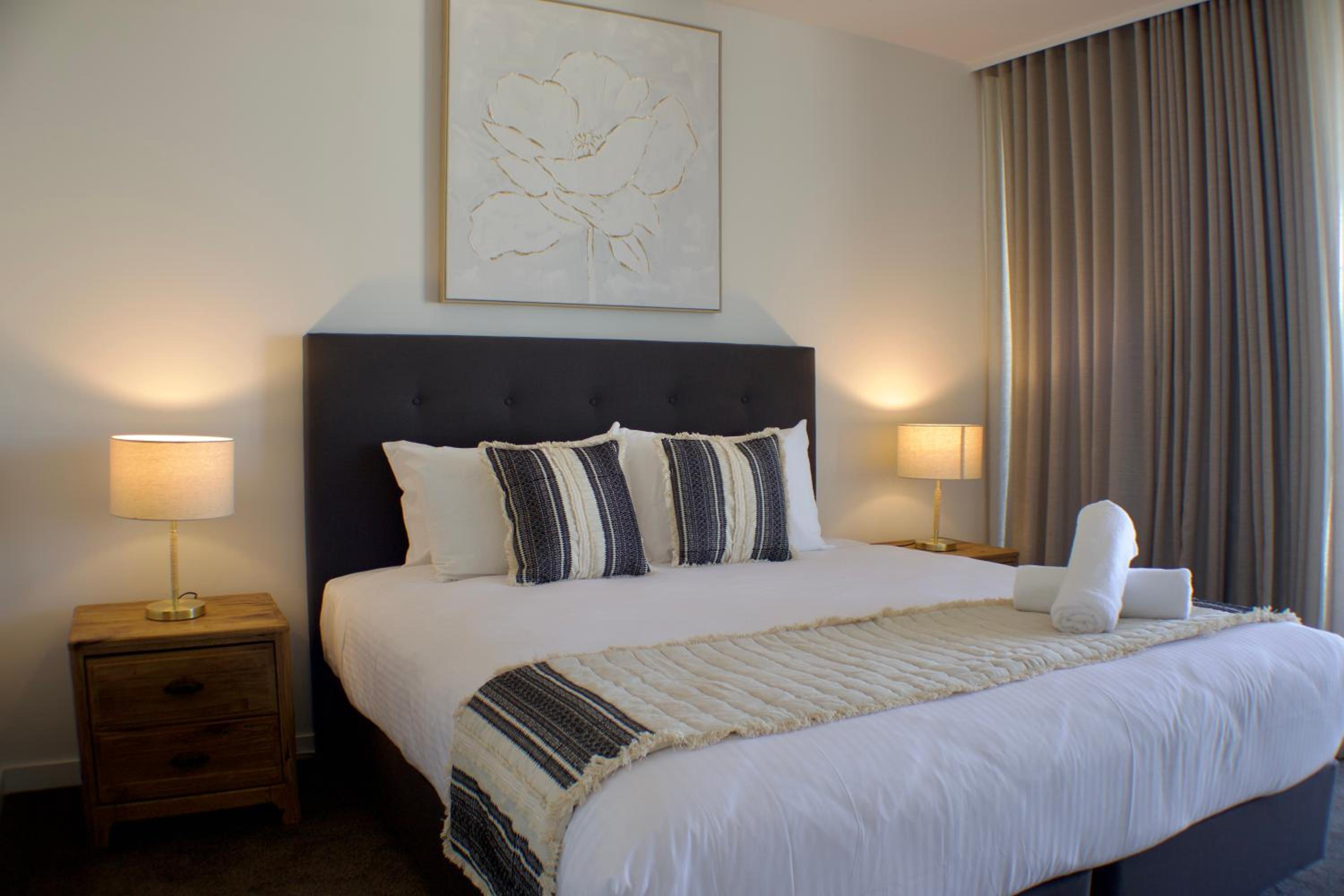 THE COSMOPOLITAN COTTON TREE UNIT 20805 RIVERVIEWS