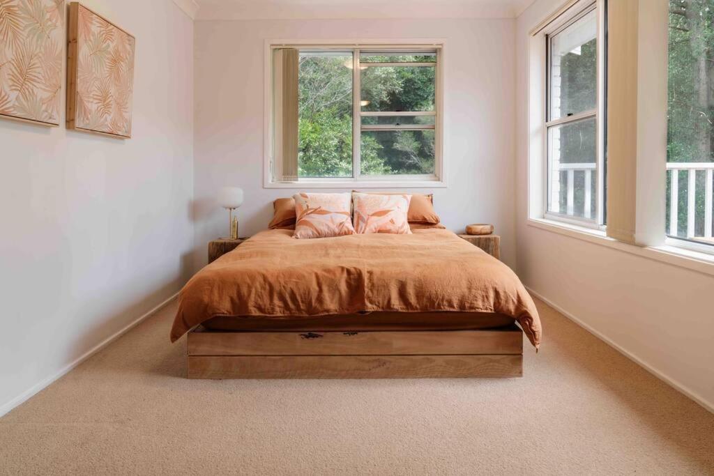 Valley Haus: Pet & family friendly home, Mollymook