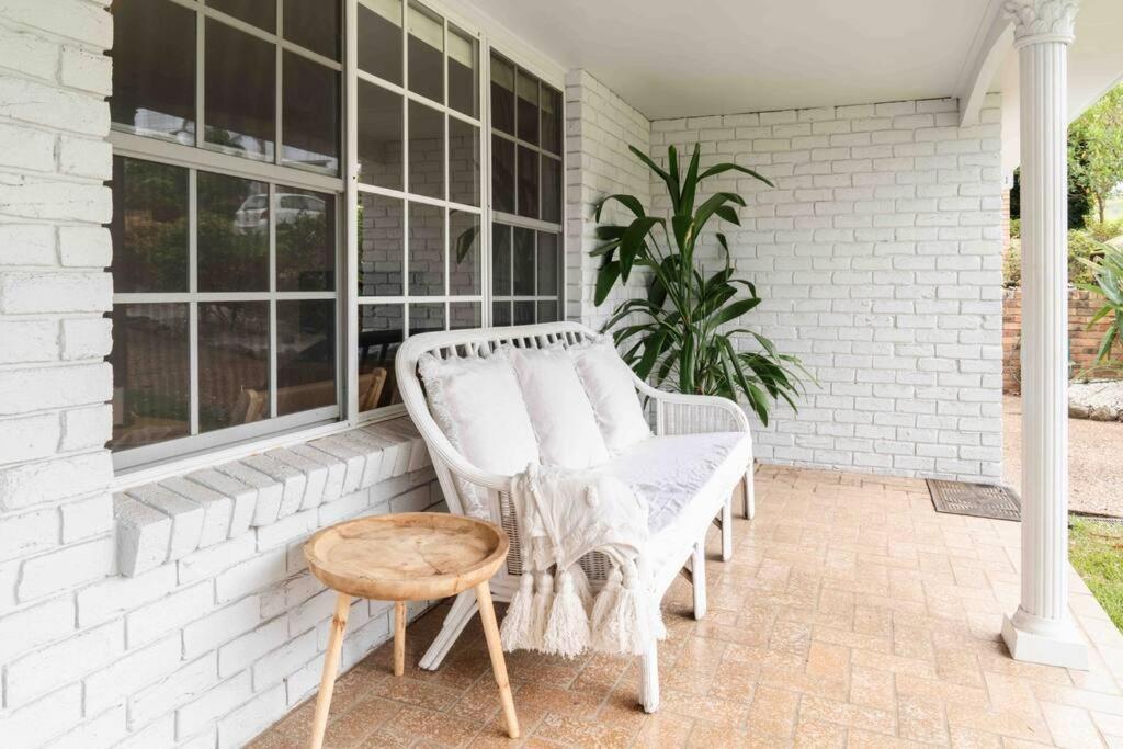 Valley Haus: Pet & family friendly home, Mollymook