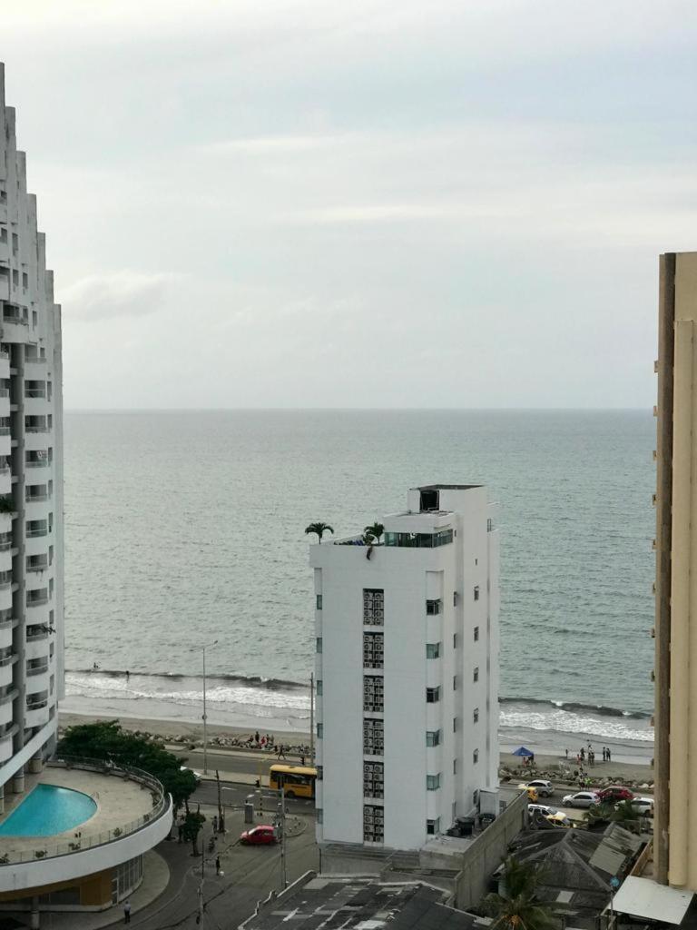 APARTAMENTO EDIFICIO MONTU