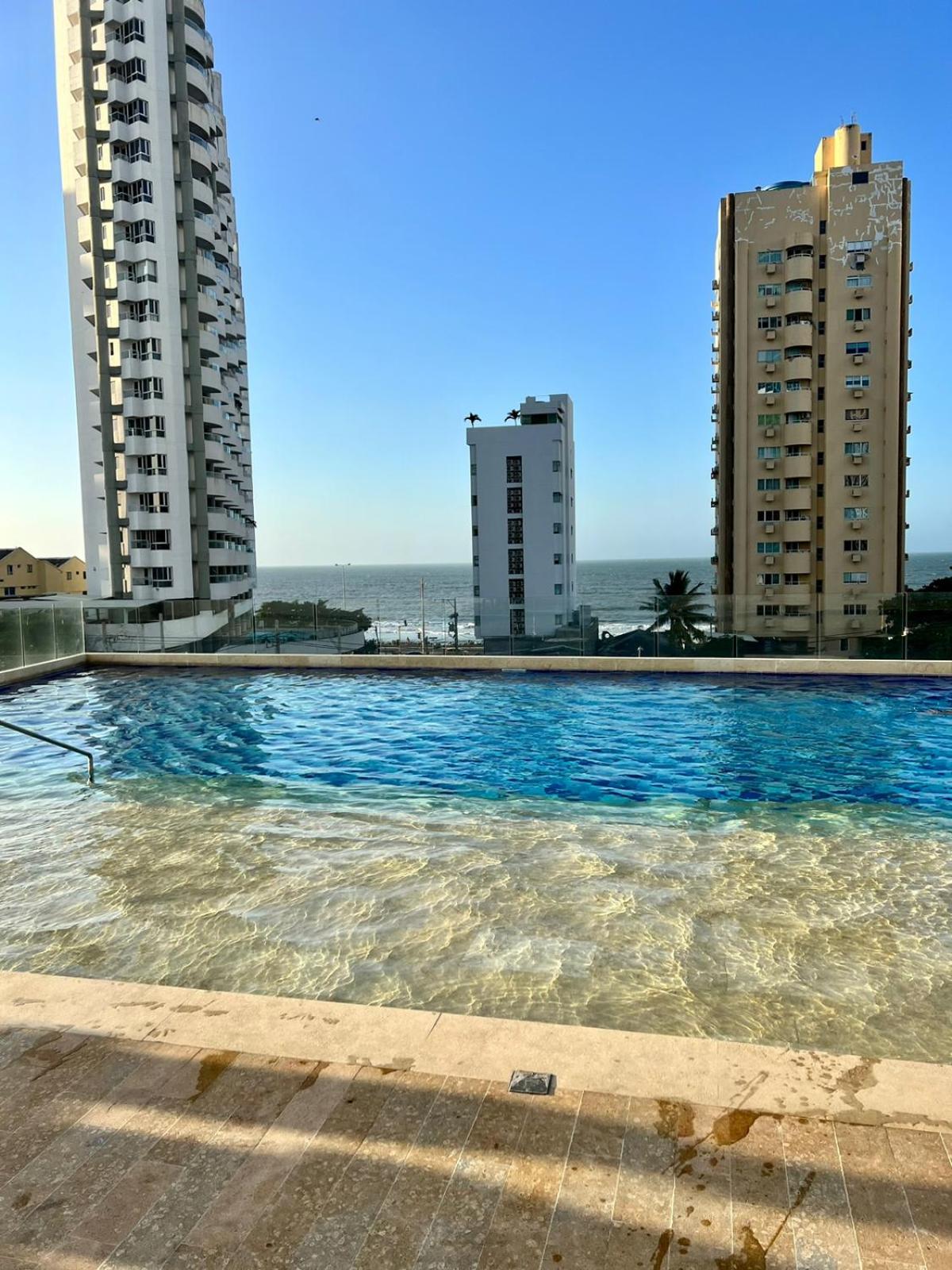 APARTAMENTO EDIFICIO MONTU