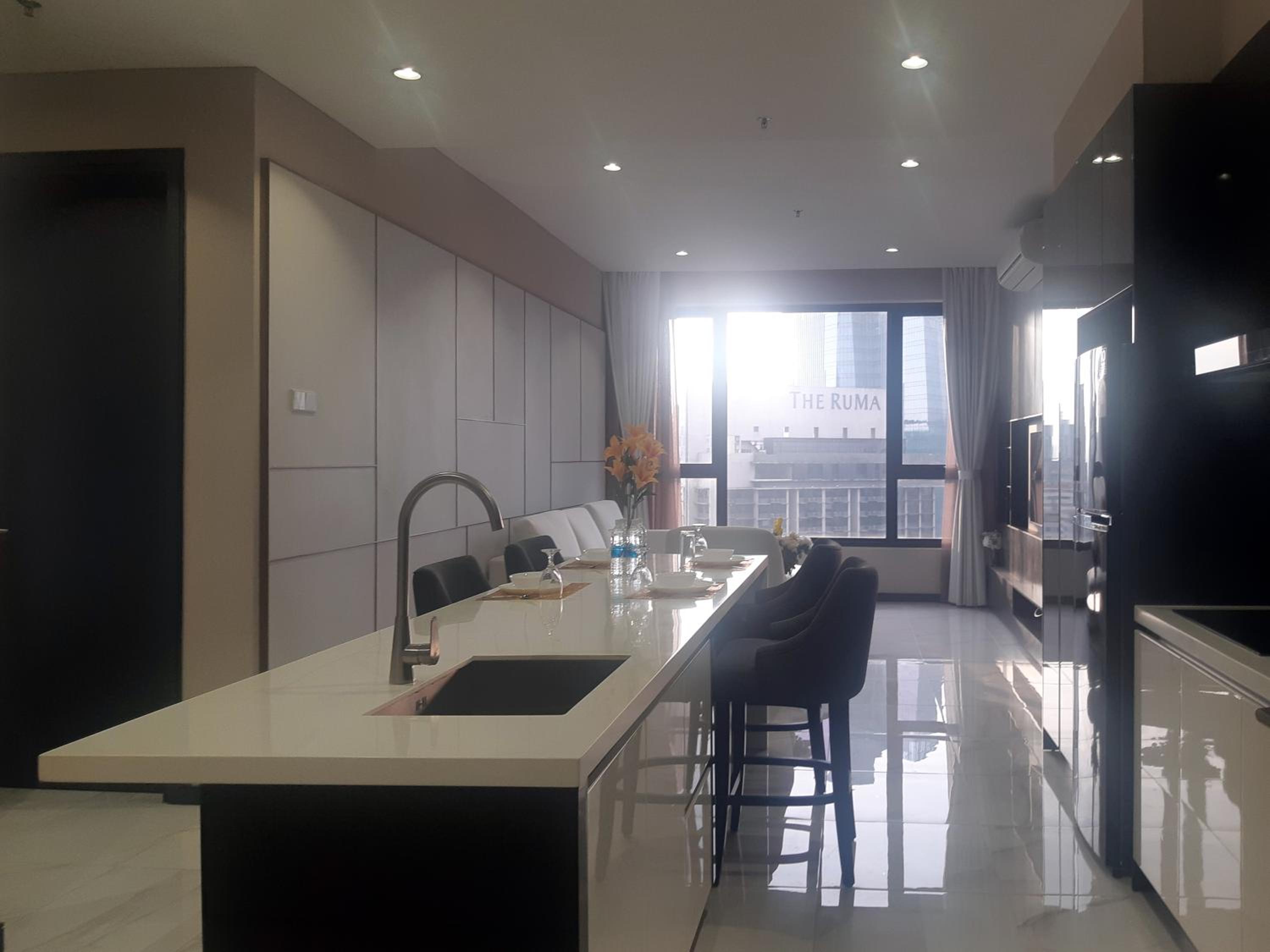 ASTRA @ 8 Kia Peng Suites