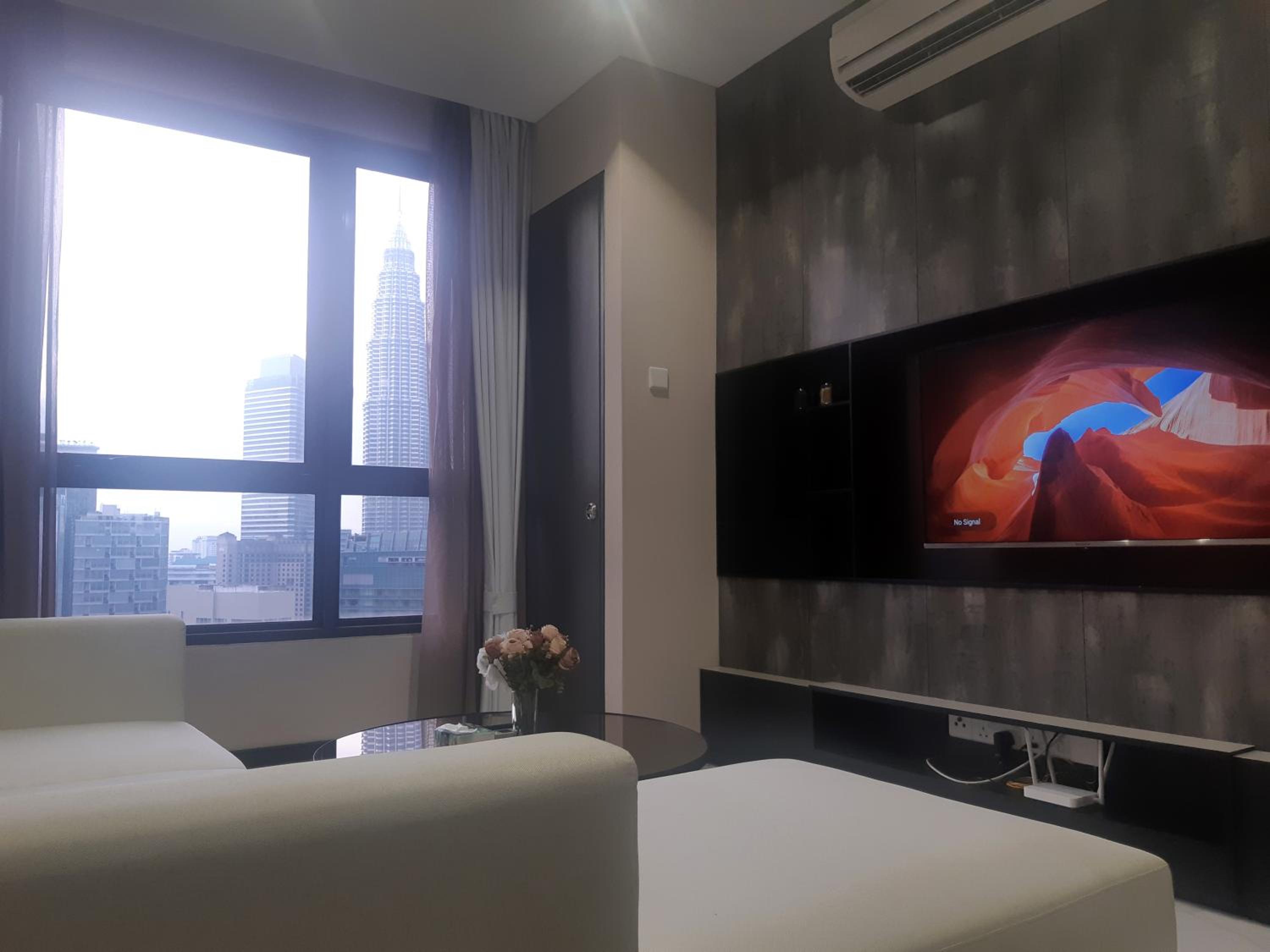 ASTRA @ 8 Kia Peng Suites