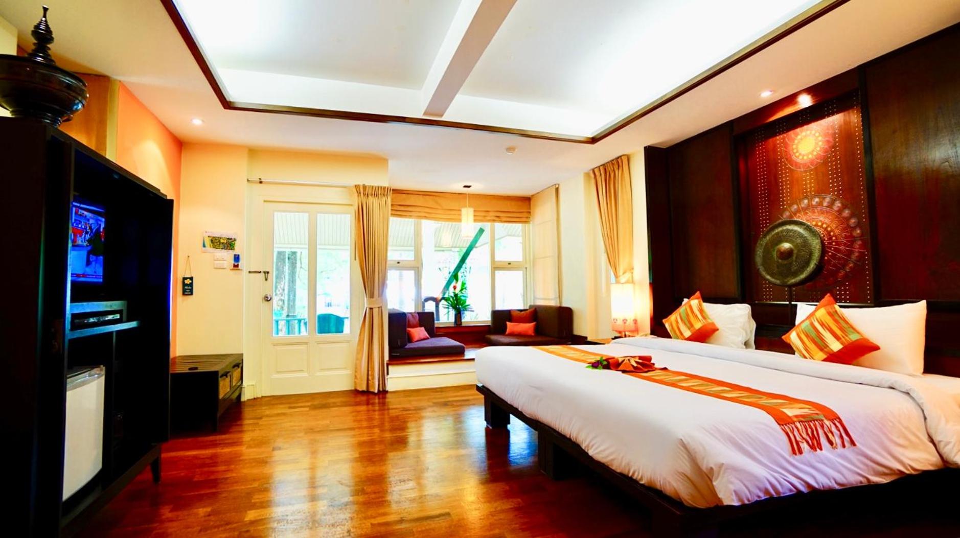 Baan Khaolak Beach Resort