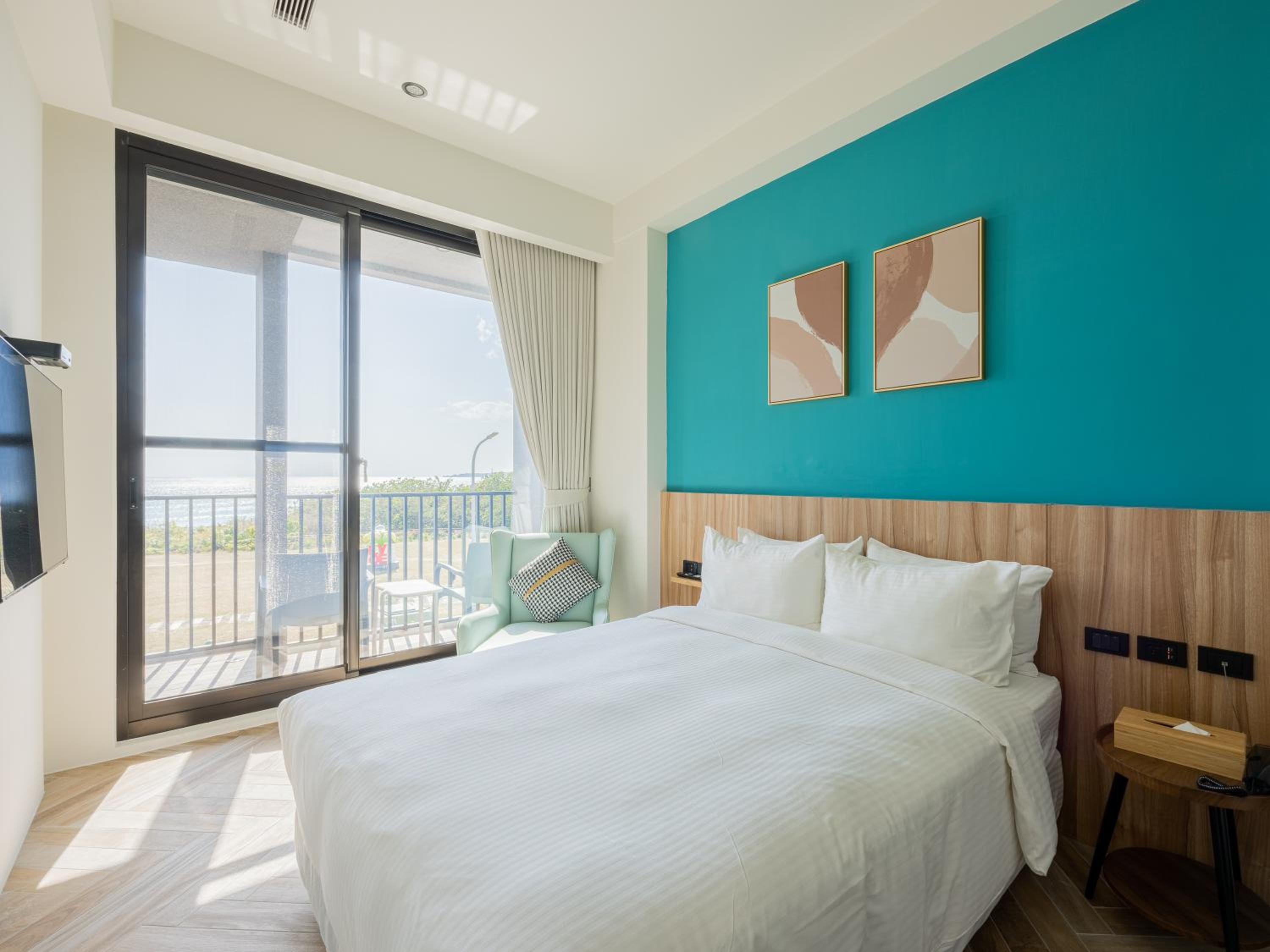 Kenting Sea Wall 130