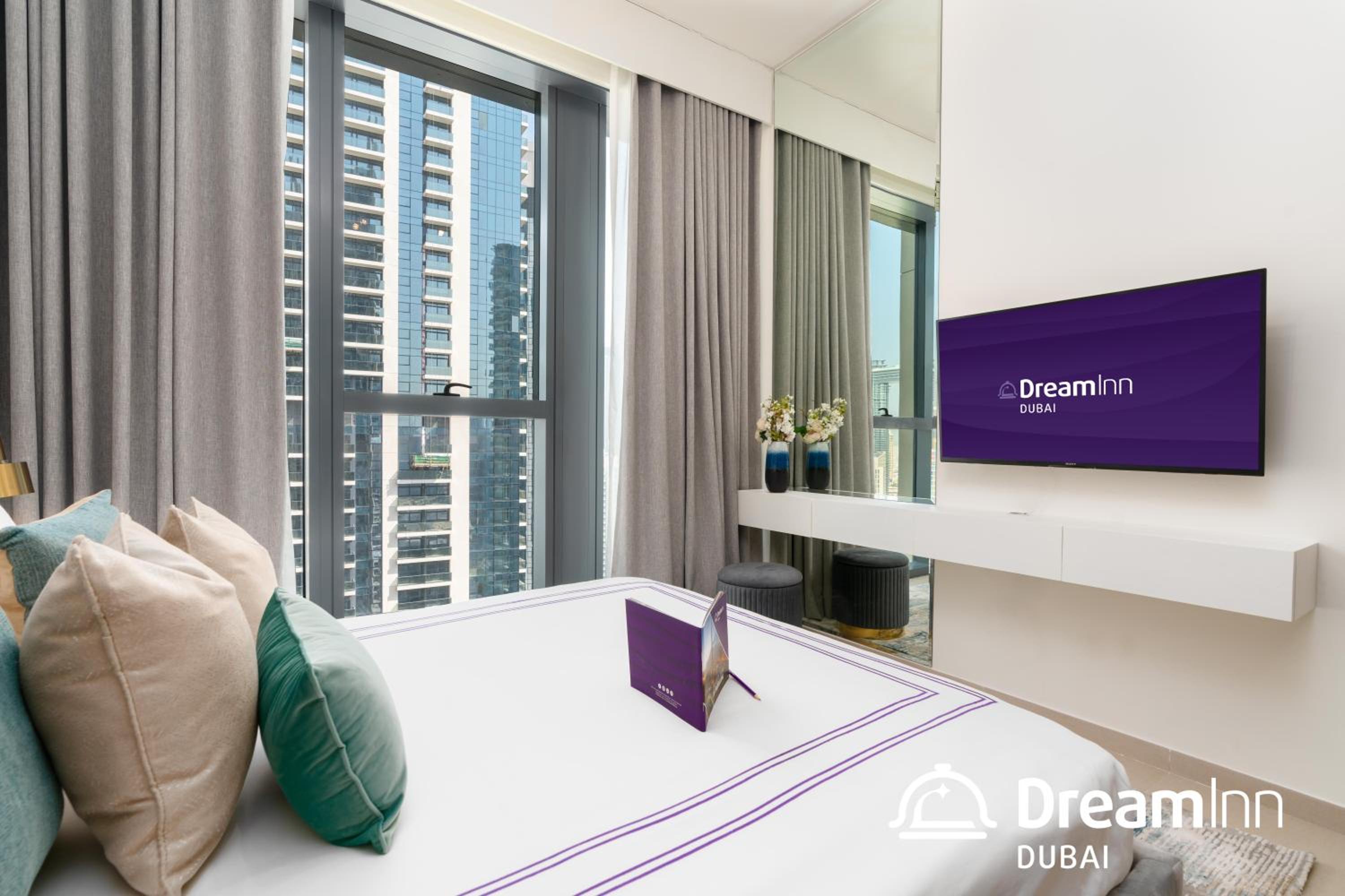 Dream Inn Apartments- Boulevard Heights