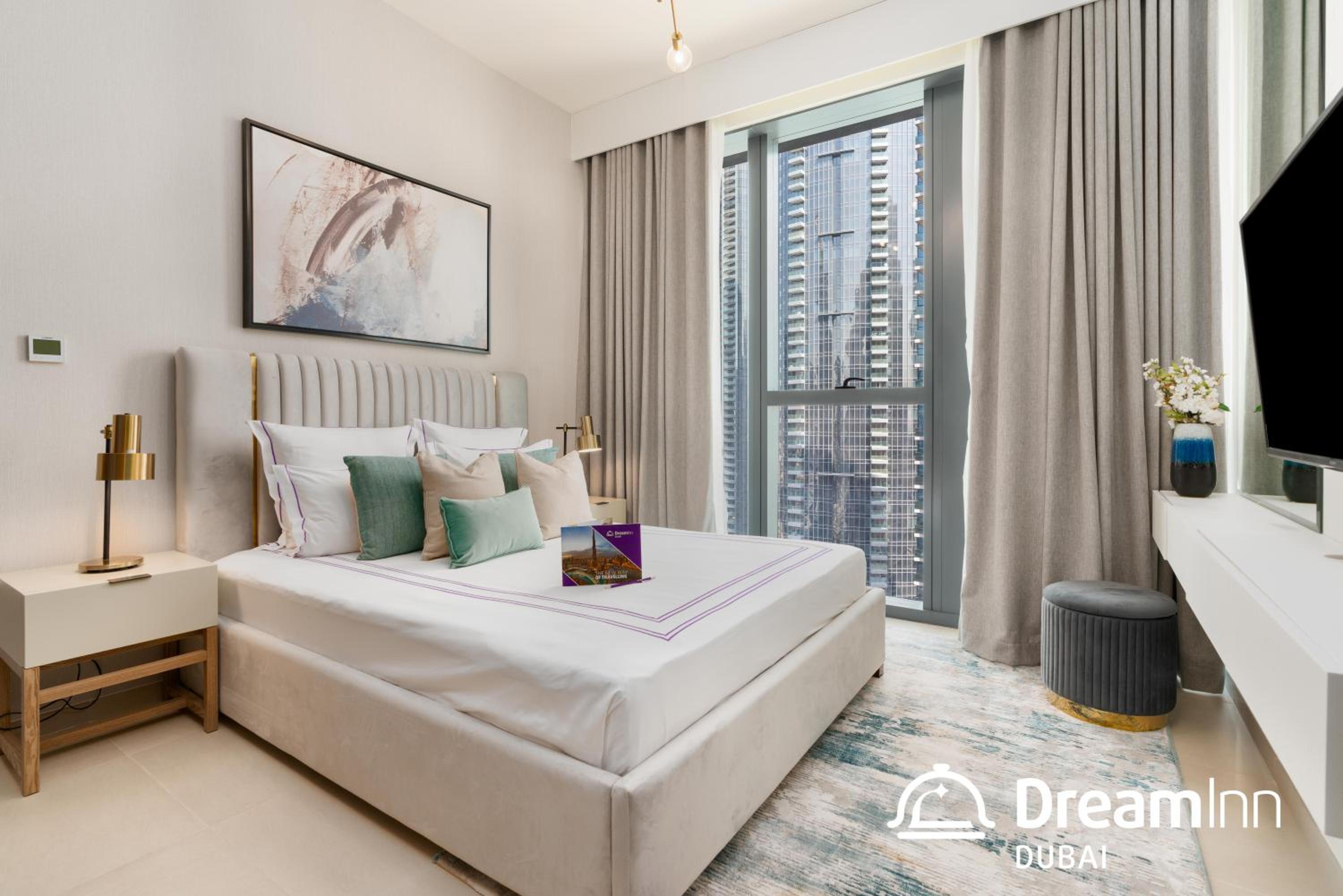 Dream Inn Apartments- Boulevard Heights