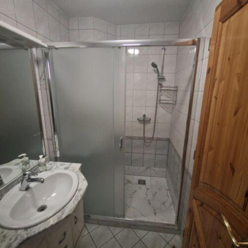 Photo 27