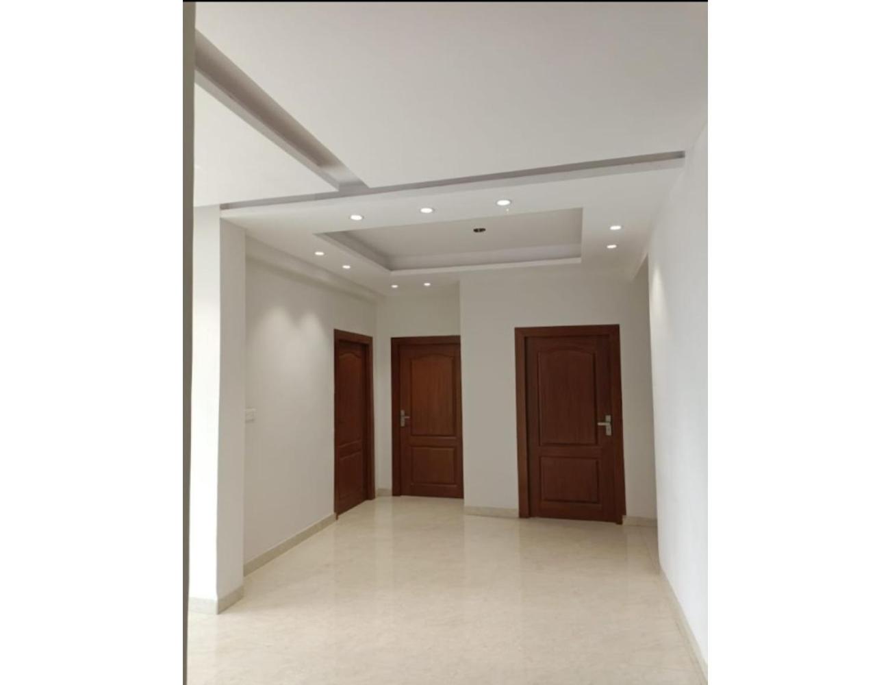 Hotel Moody Moon, Bareilly