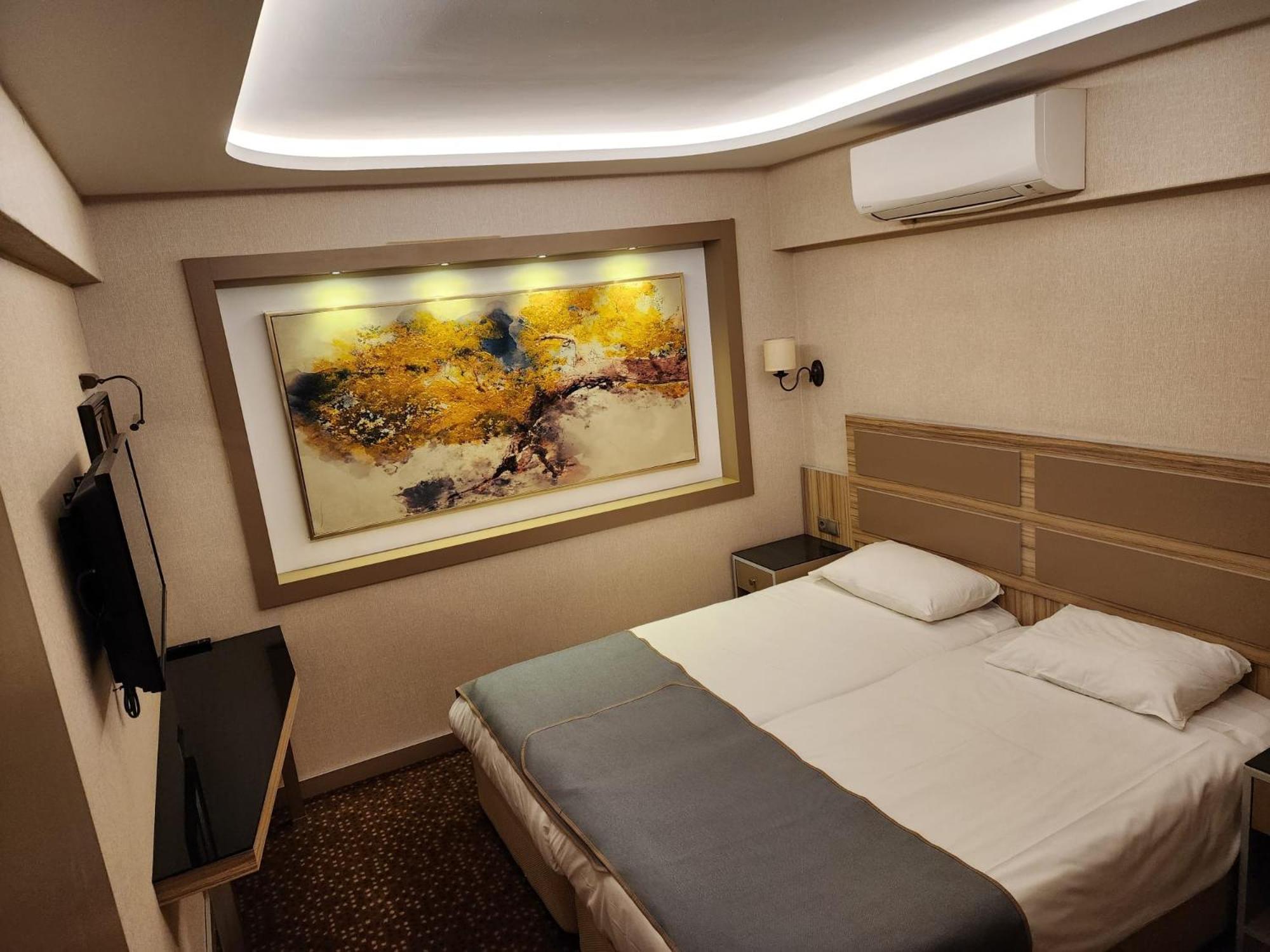 Nanda Hotel - Image 50