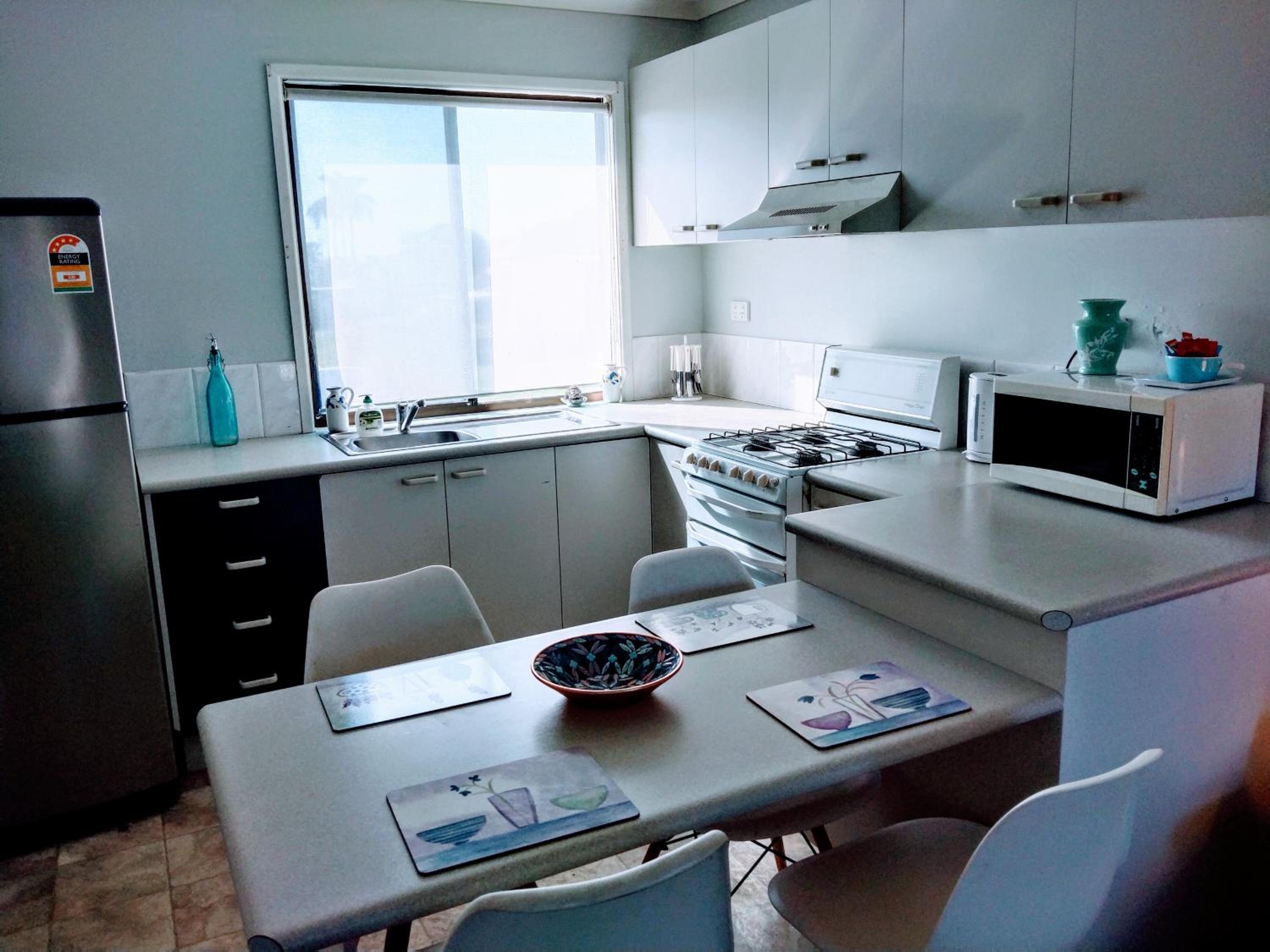 Bargara Beach Motor Inn budget accommodation pet friendly on application - Property Image 41