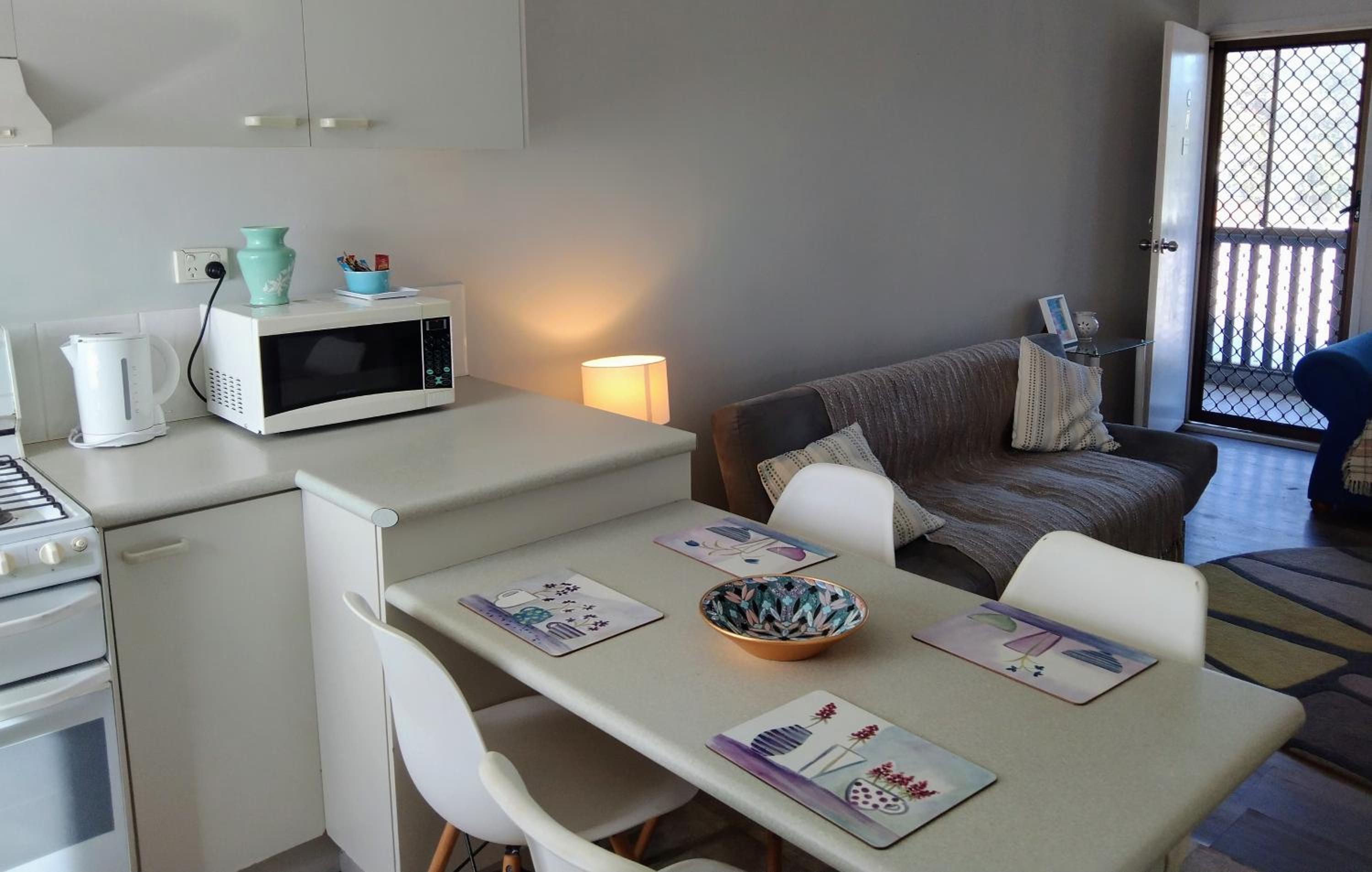 Bargara Beach Motor Inn budget accommodation pet friendly on application - Property Image 42