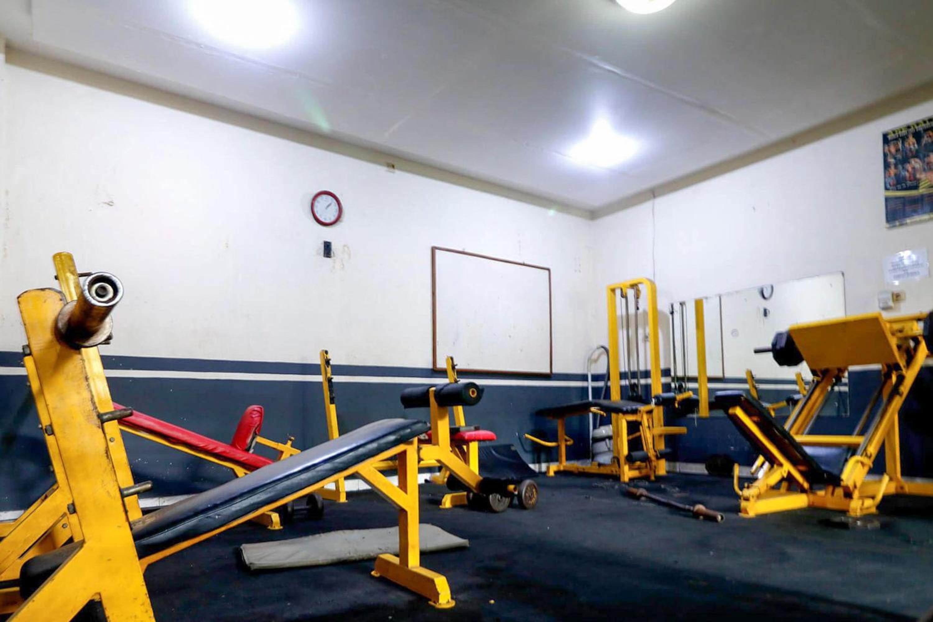 RedDoorz Plus near Universitas Indonesia