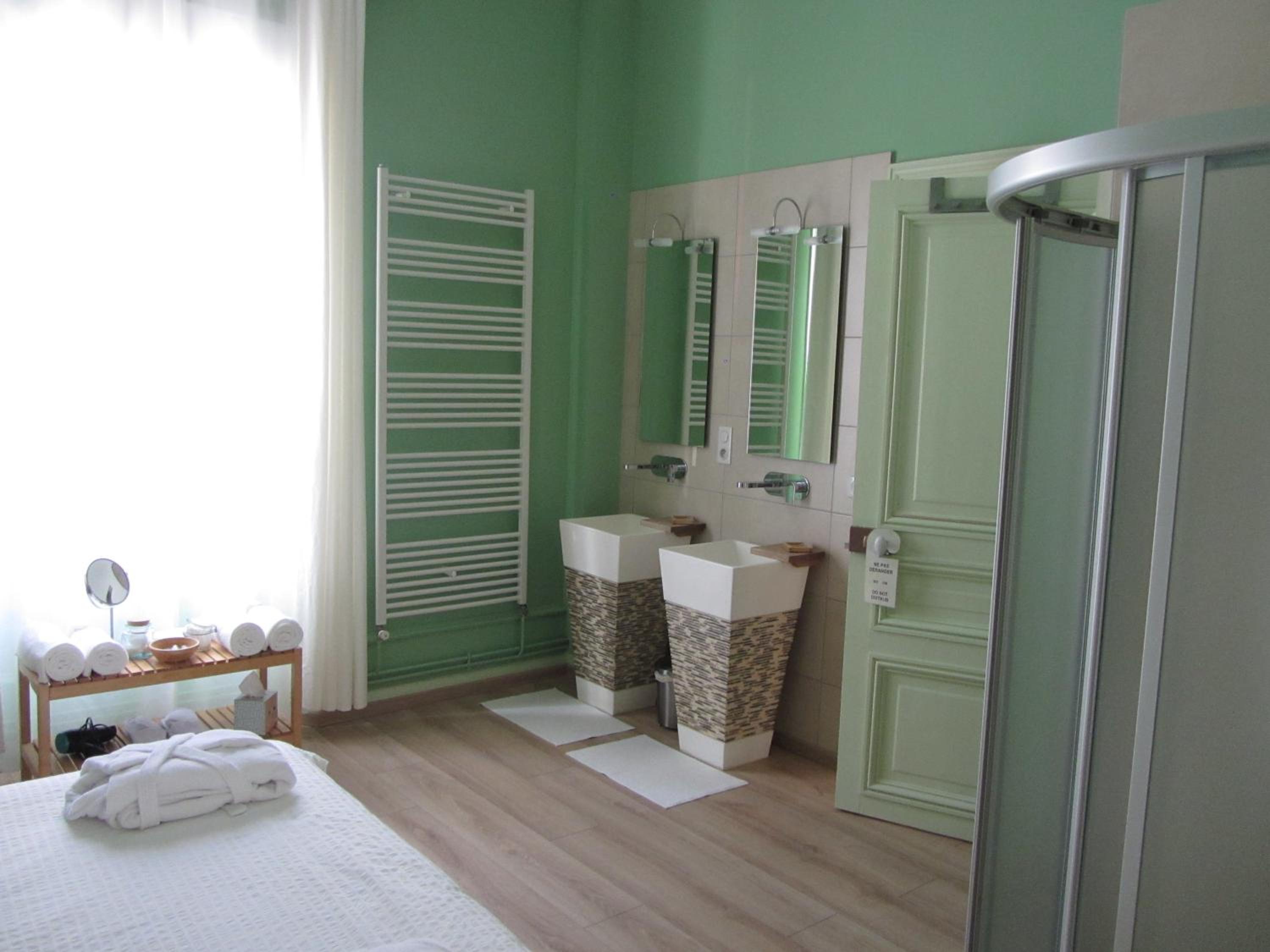 Photo 29
