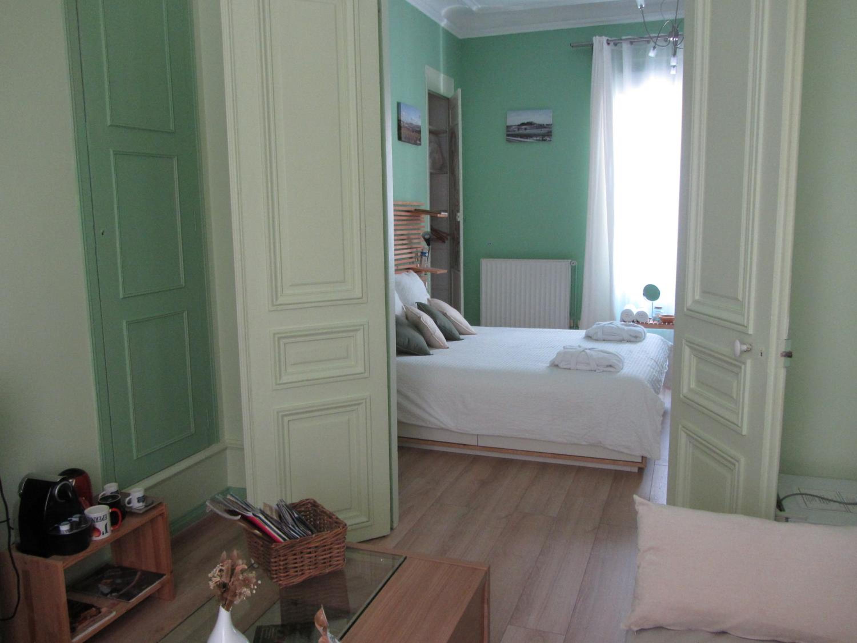Photo 34