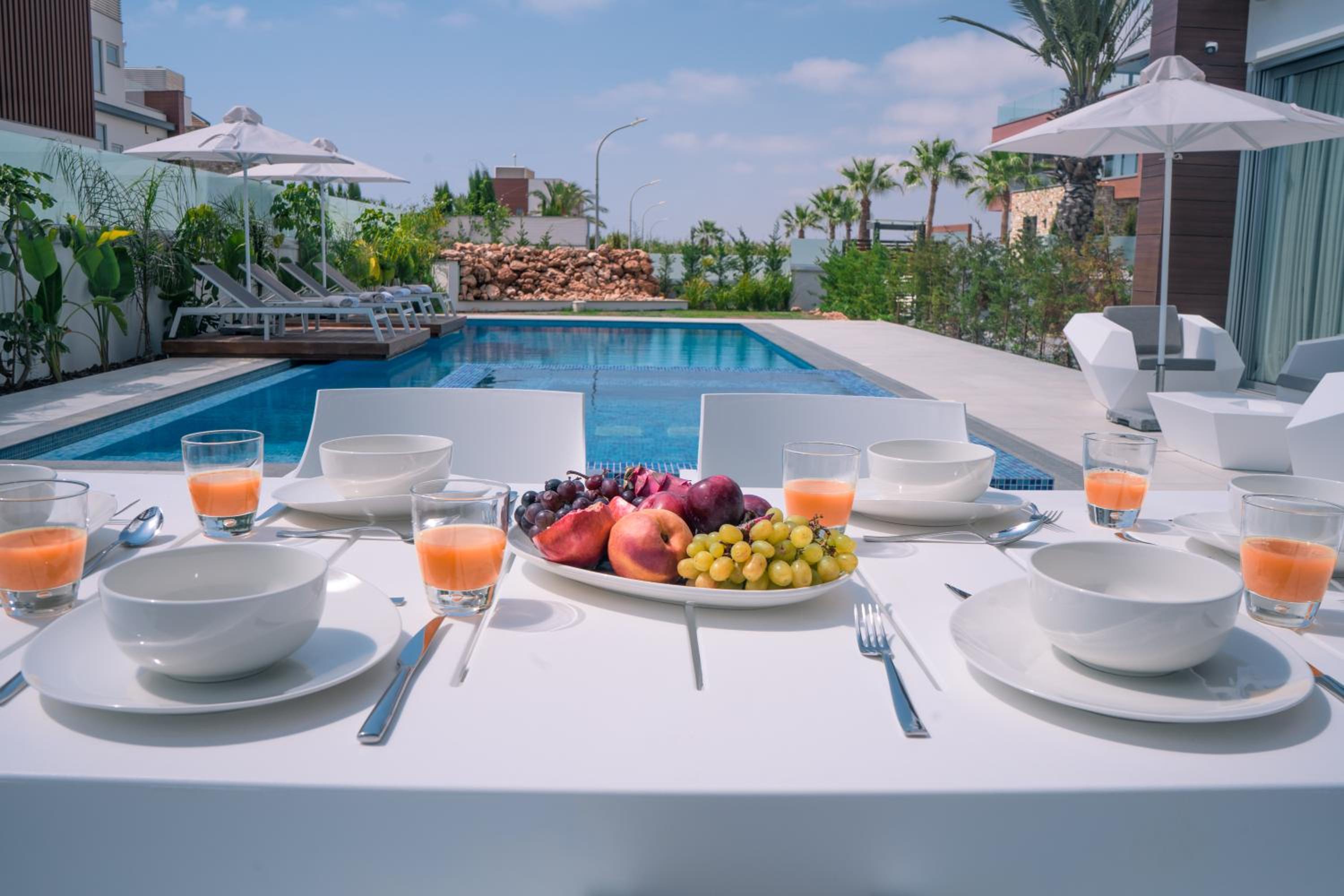 Vivo Mare Beachfront Villas - Vista