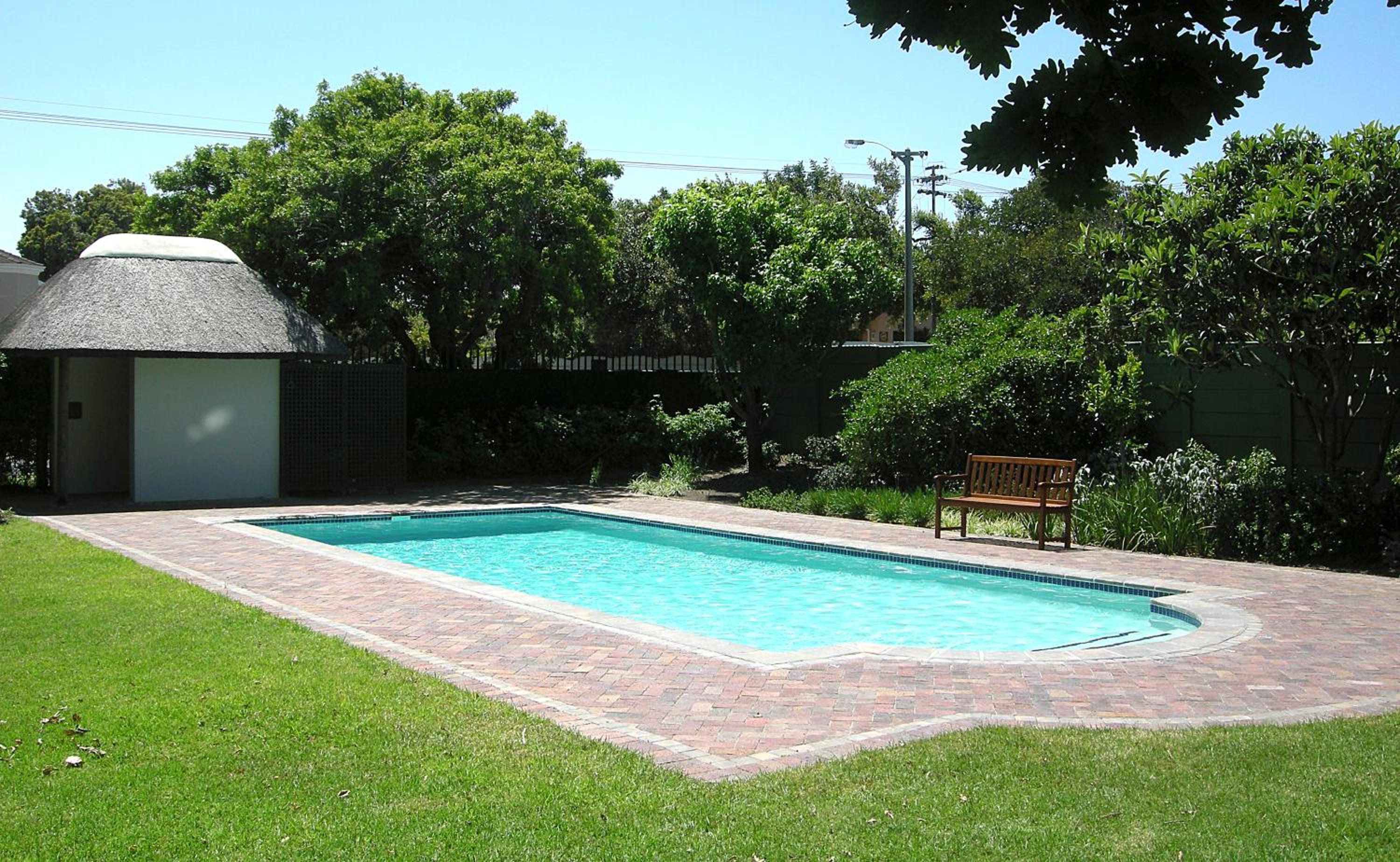 Constantia Cottage view 4