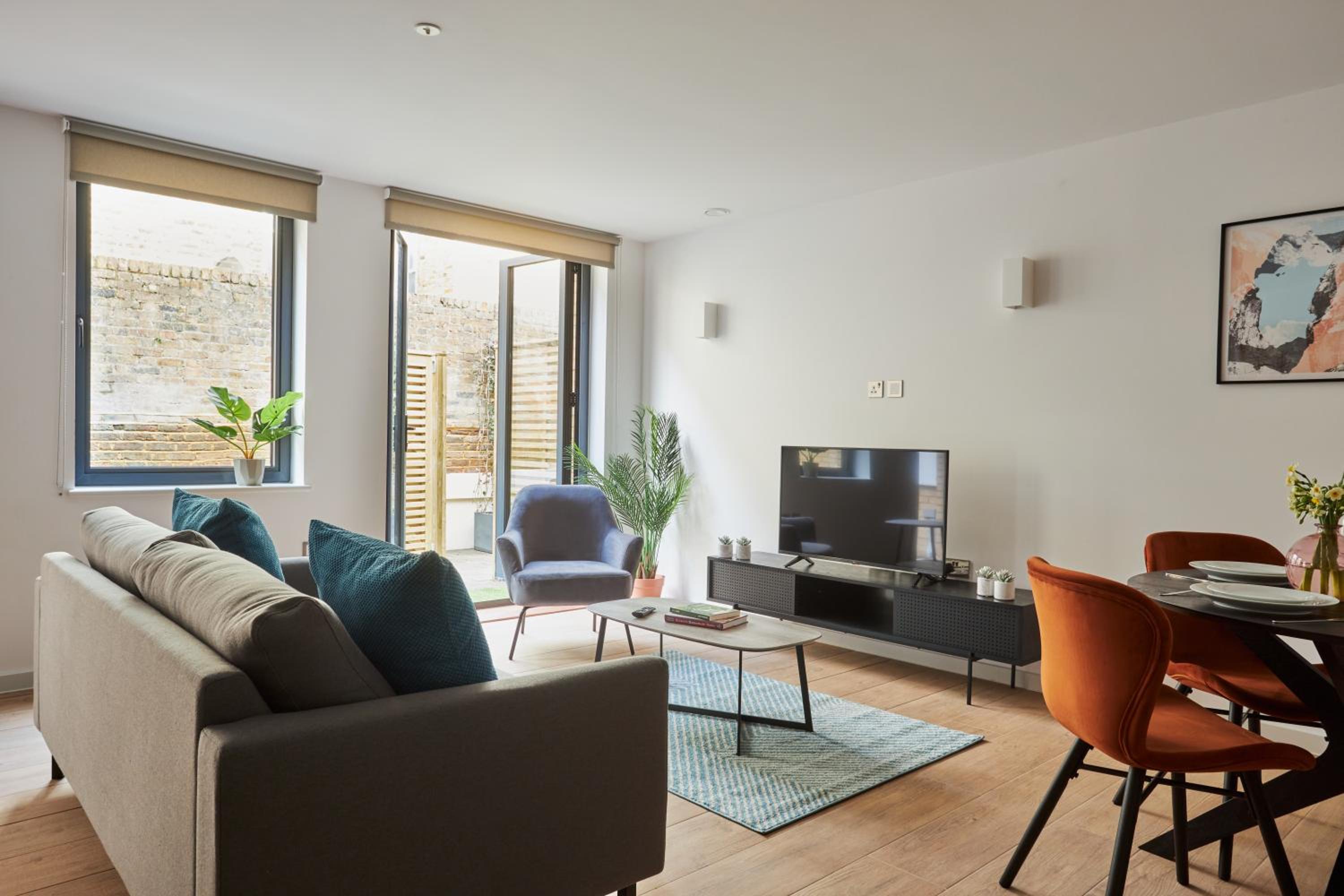 Hammersmith Mews by Viridian Apartments