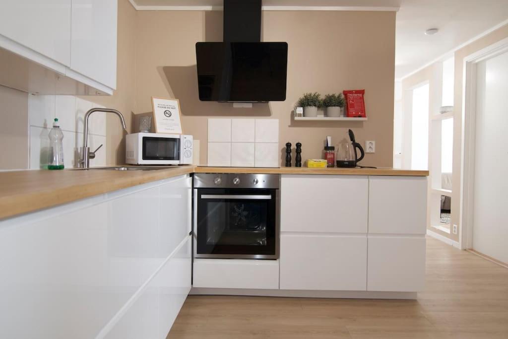 Well-Equipped Apartment with Stunning Views