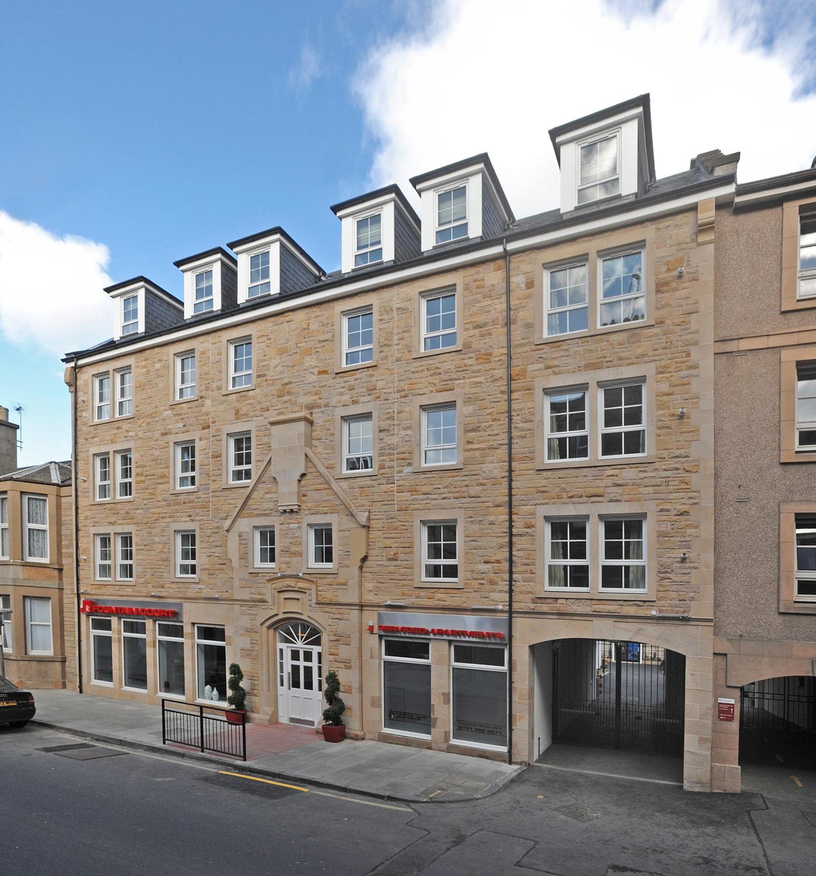 PREMIER SUITES Edinburgh Fountain Court
