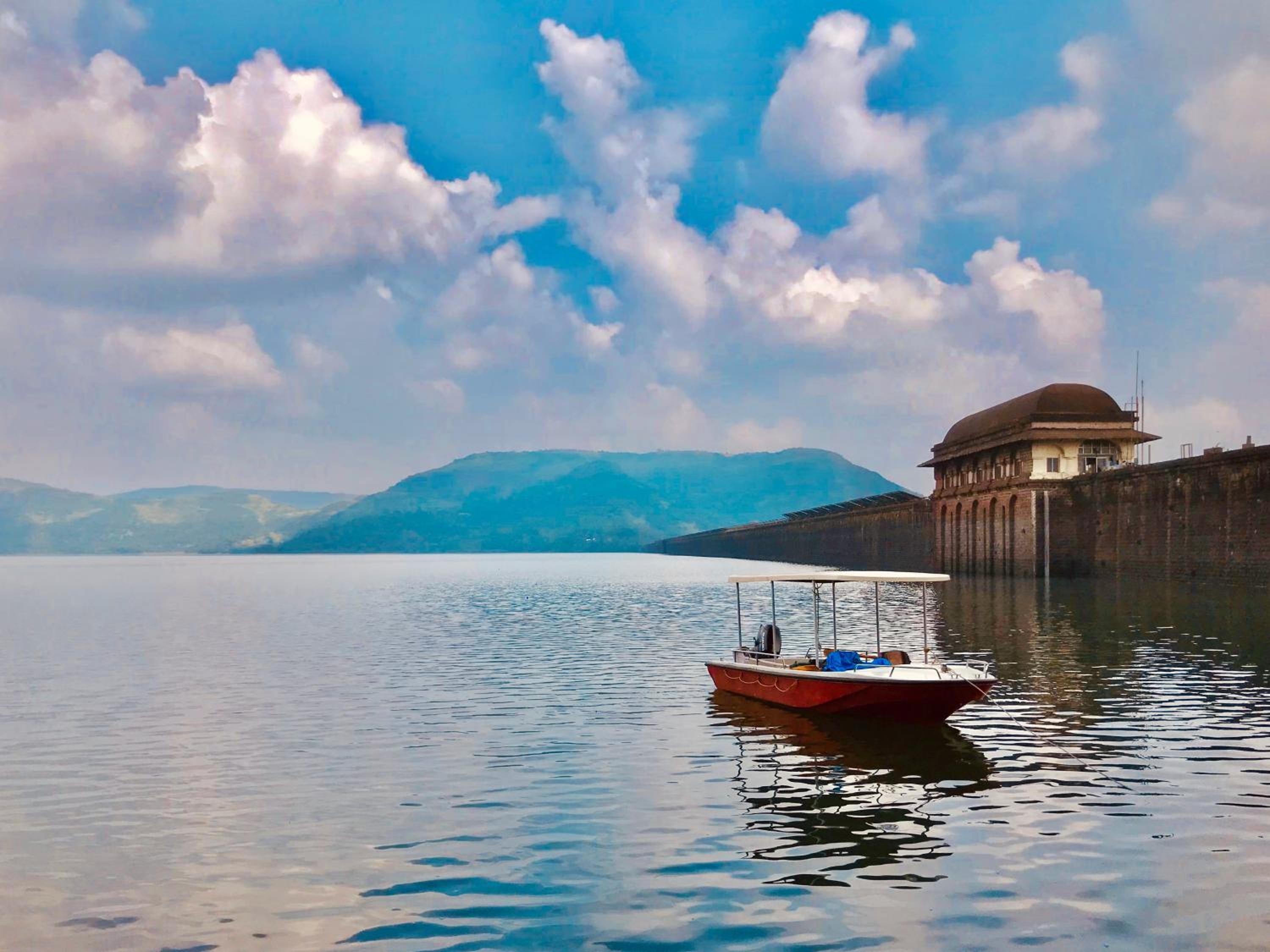 amã Stays & Sluice House Lonavala view 2