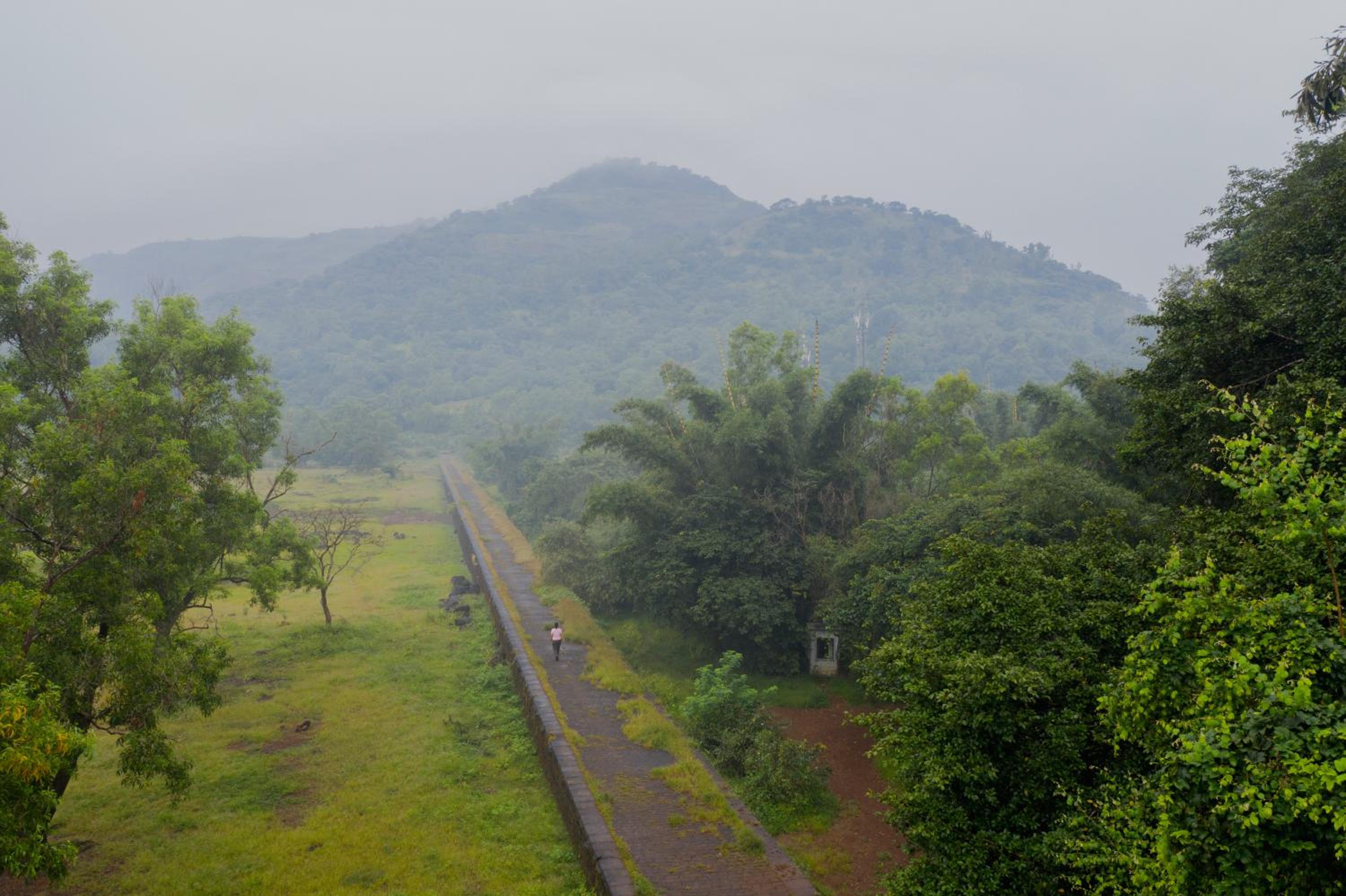 amã Stays & Sluice House Lonavala view 3