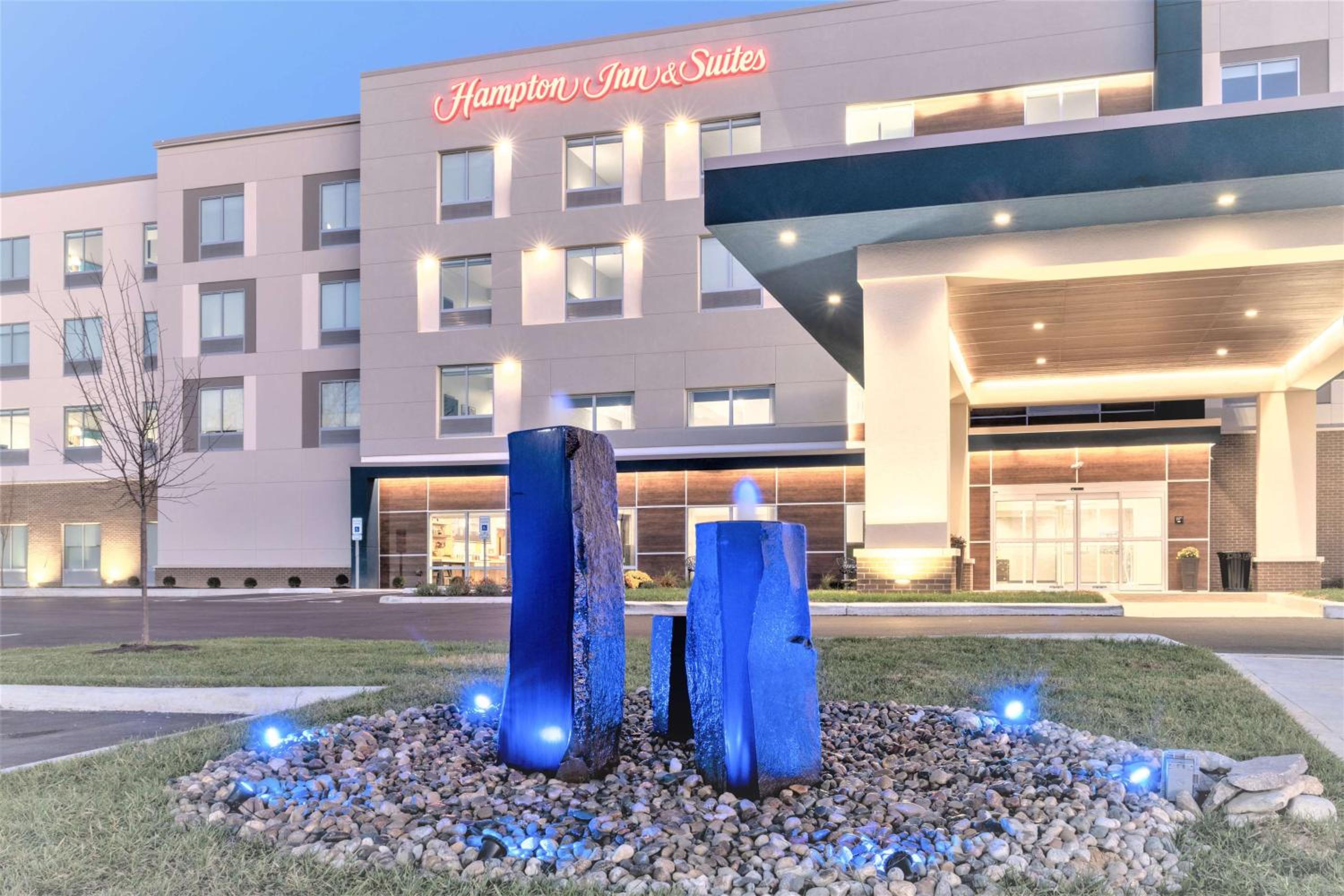 Hotel Hampton Inn & Suites Cincinnati West, Oh - Image 1