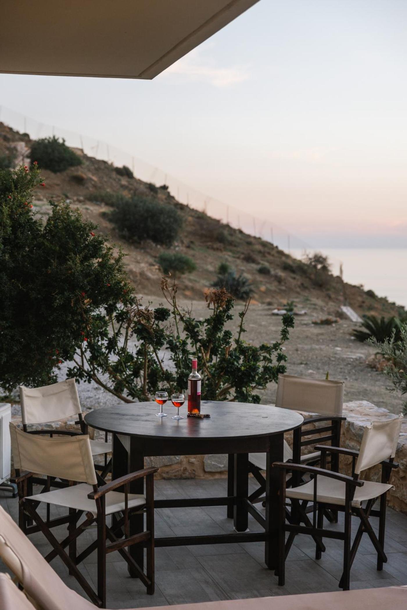 Hideaway Southcrete