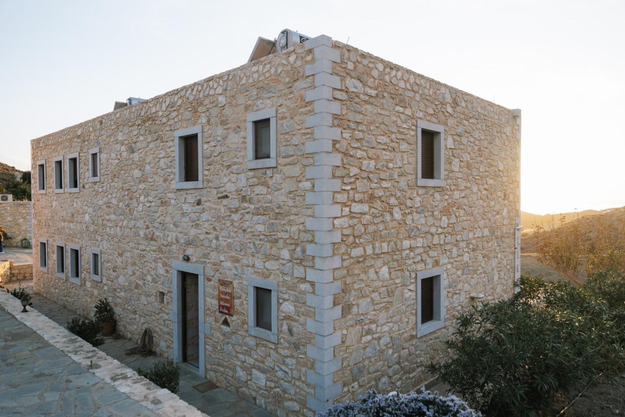 Hideaway Southcrete